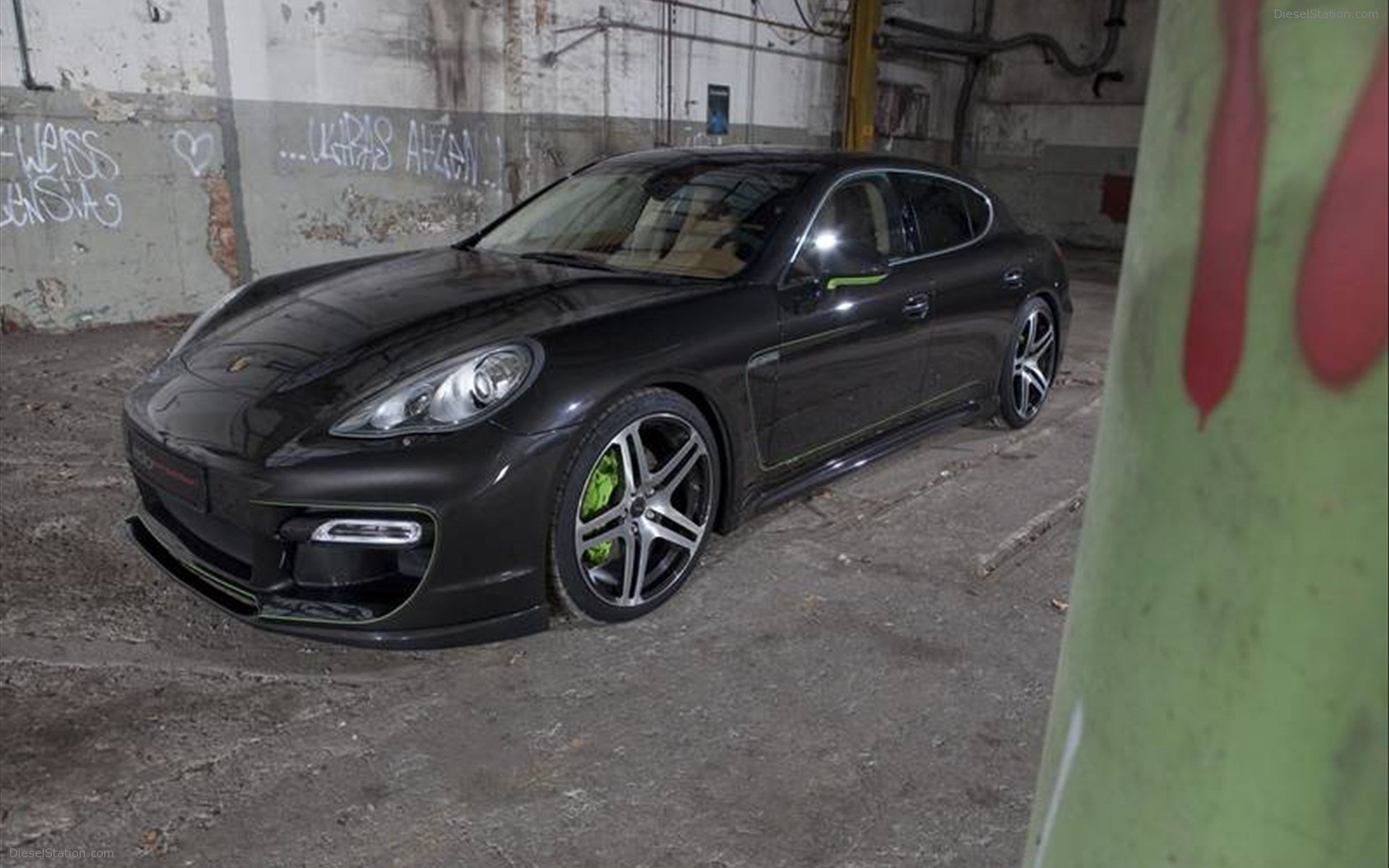 Edo Competition Panamera S 2011