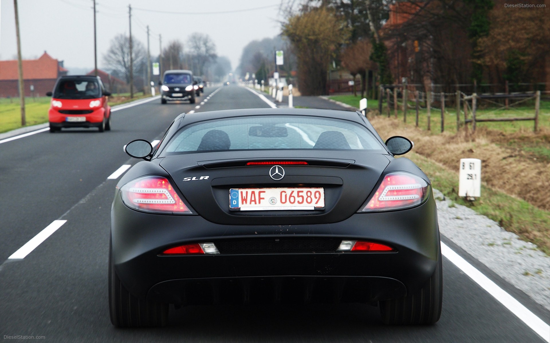 EDO Competition Mercedes Benz SLR Black Arrow 2011 EDO Competition Mercedes Benz SLR Black Arrow 2011