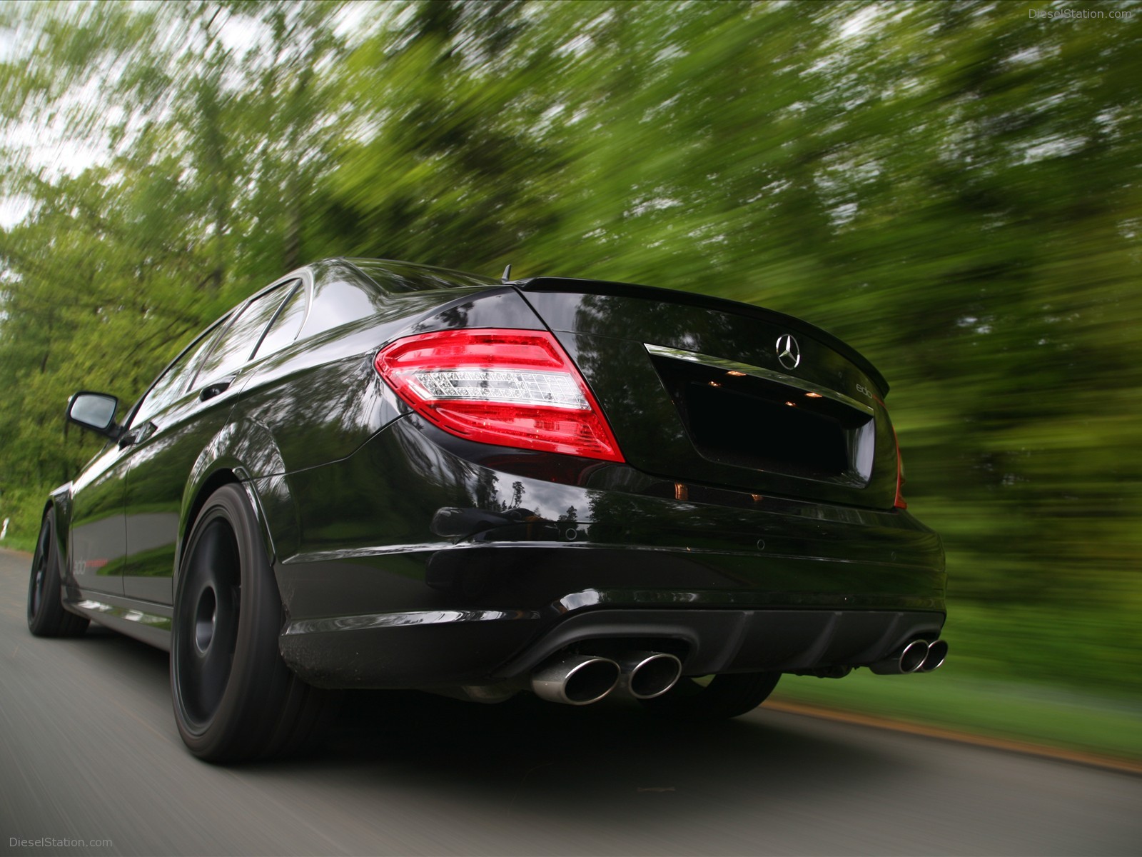 Edo Competition Mercedes-Benz C63 AMG