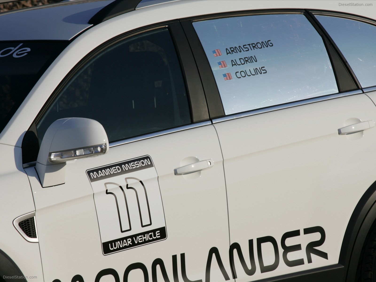 Moonlander based on Chevrolet Captiva