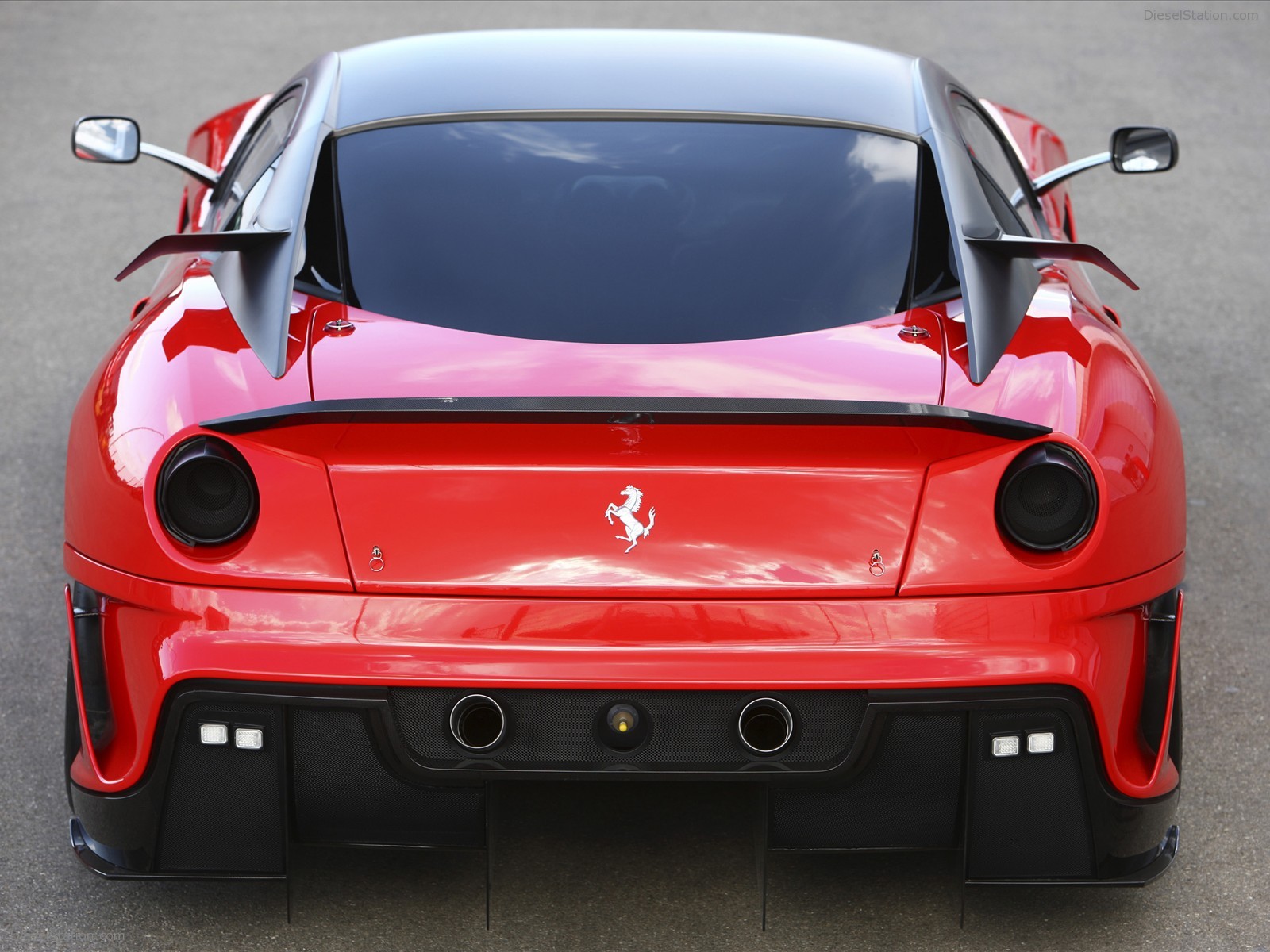 2010 Ferrari 599XX