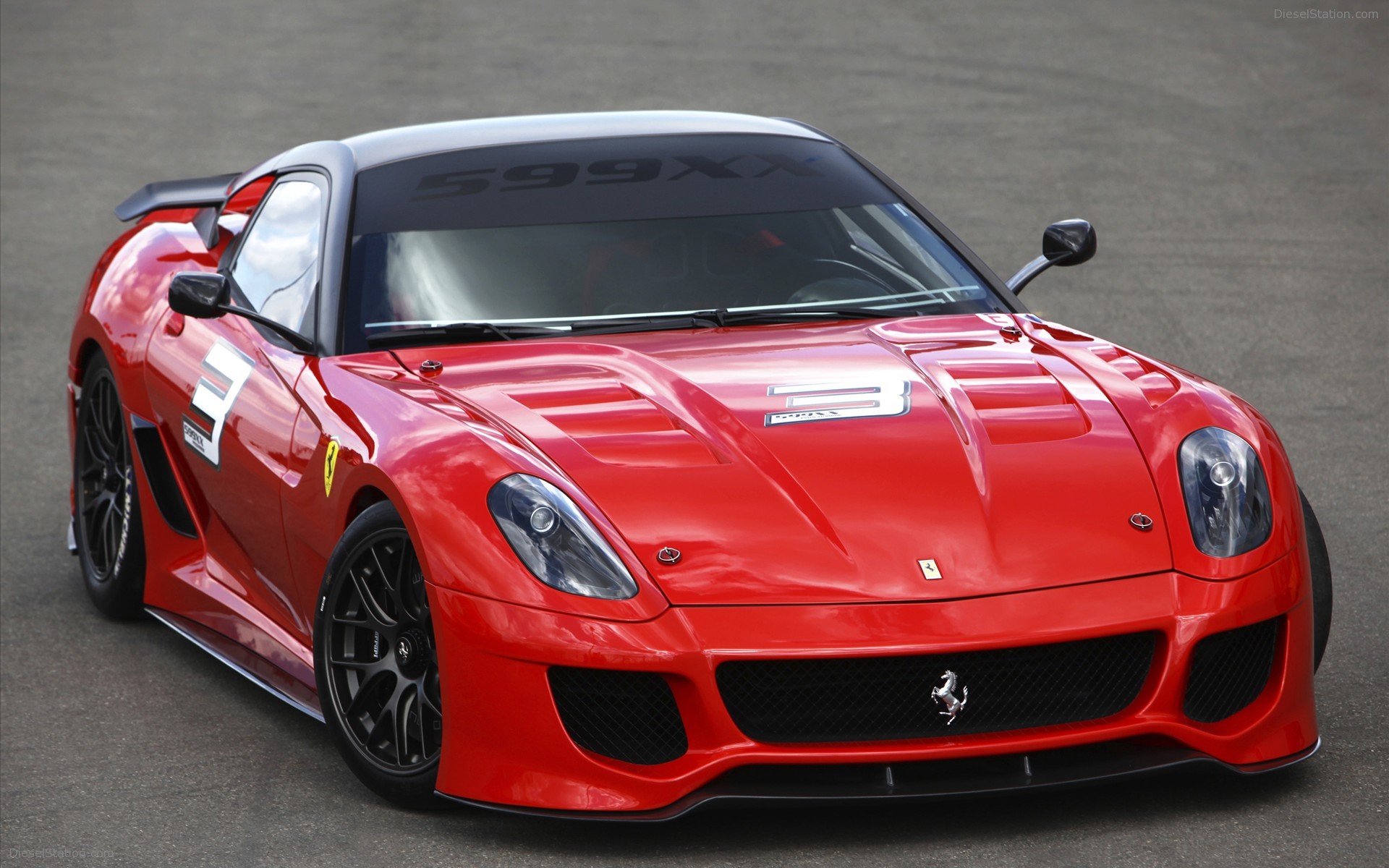 2010 Ferrari 599XX