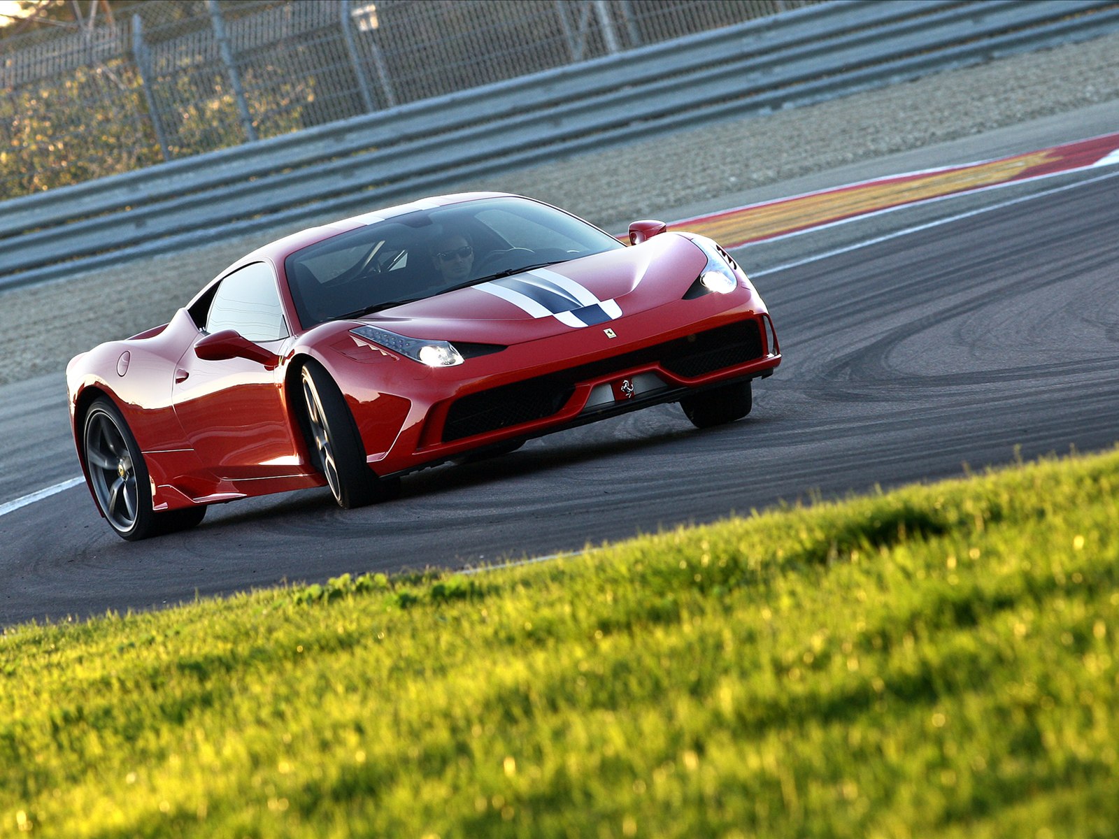 Ferrari 458 Speciale 2014