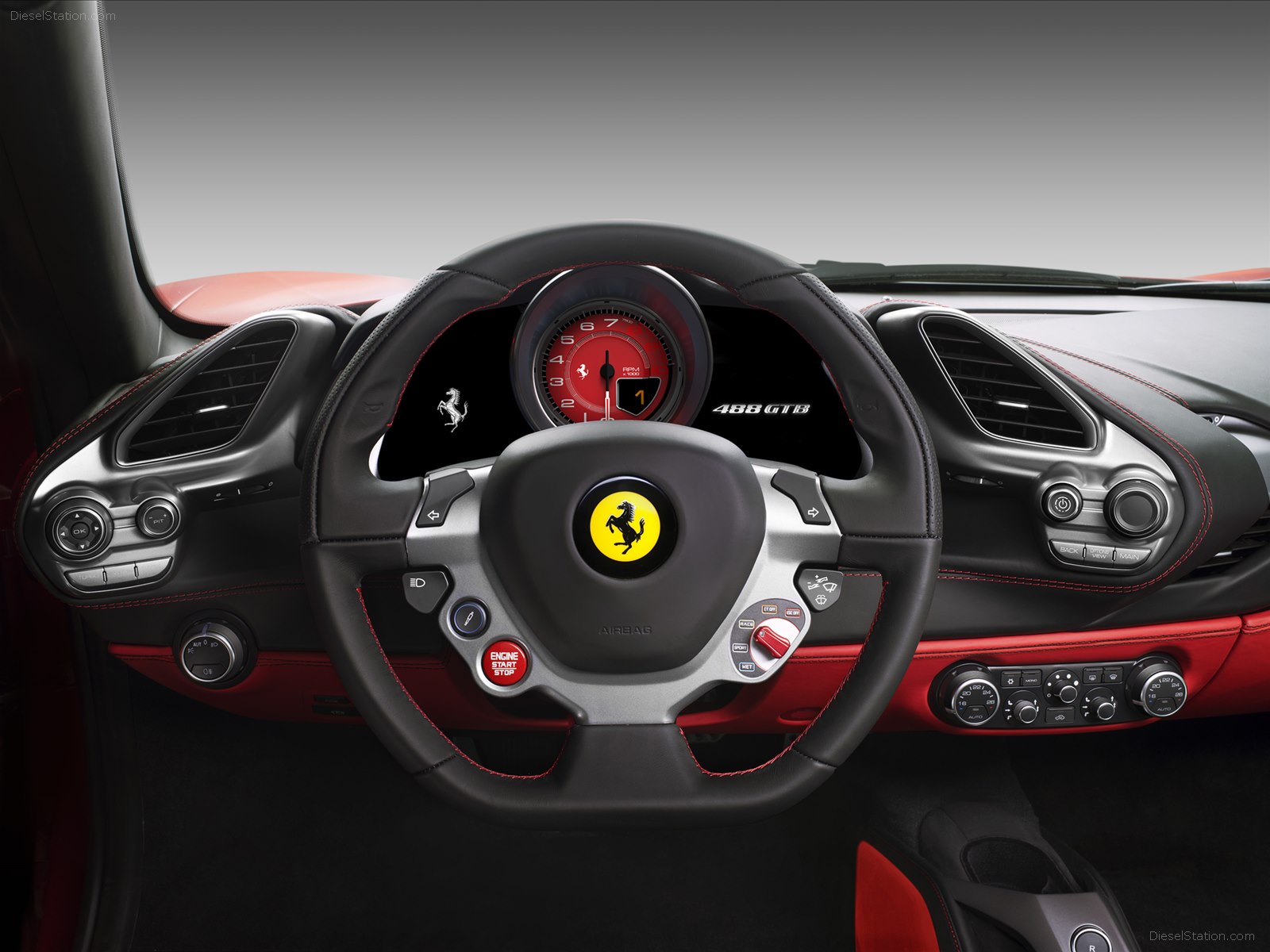 Ferrari 488 GTB 2015
