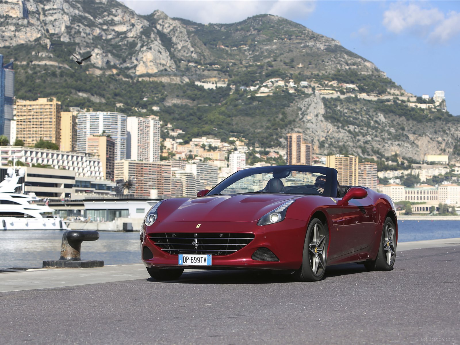 Ferrari California T 2015