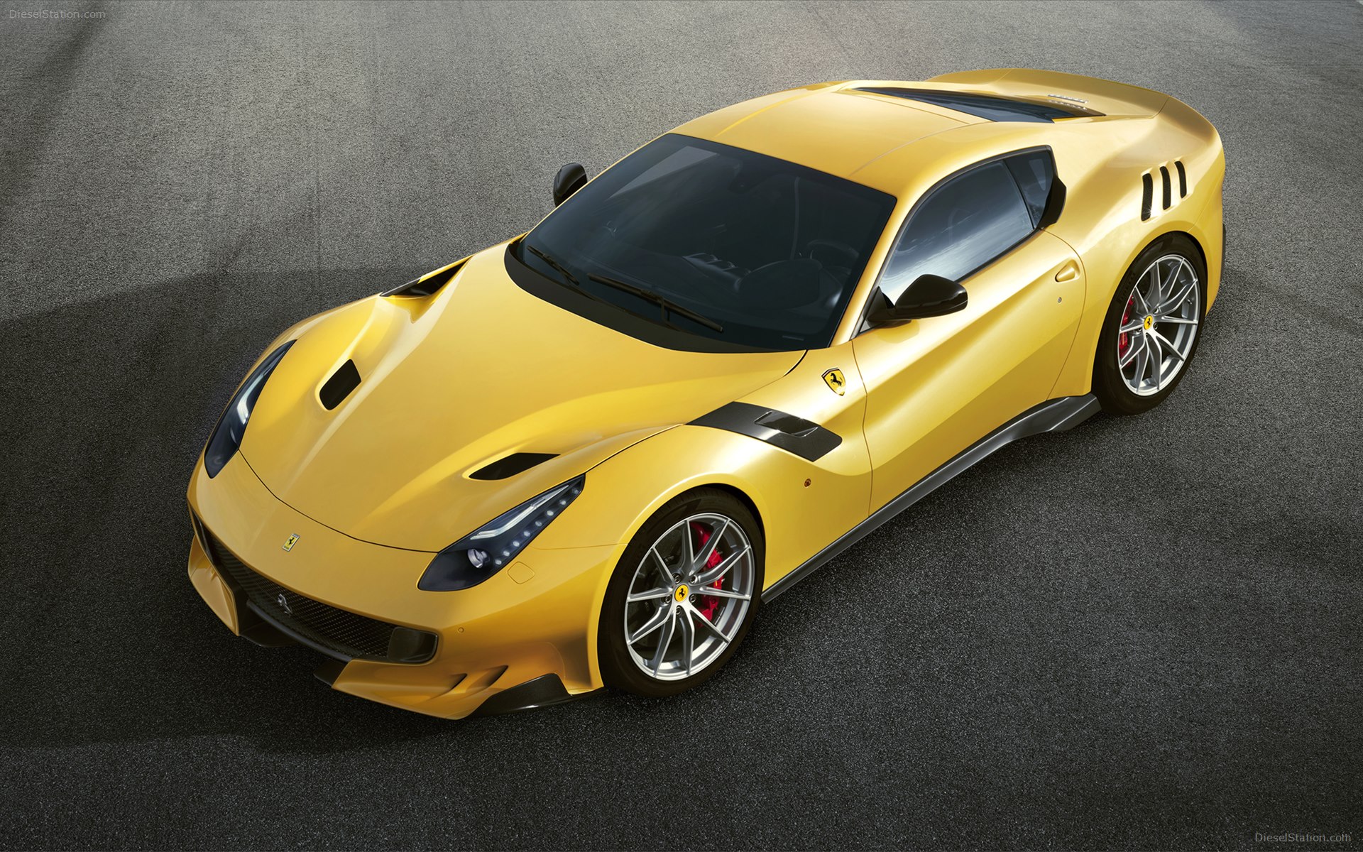 Ferrari F12tdf 2016