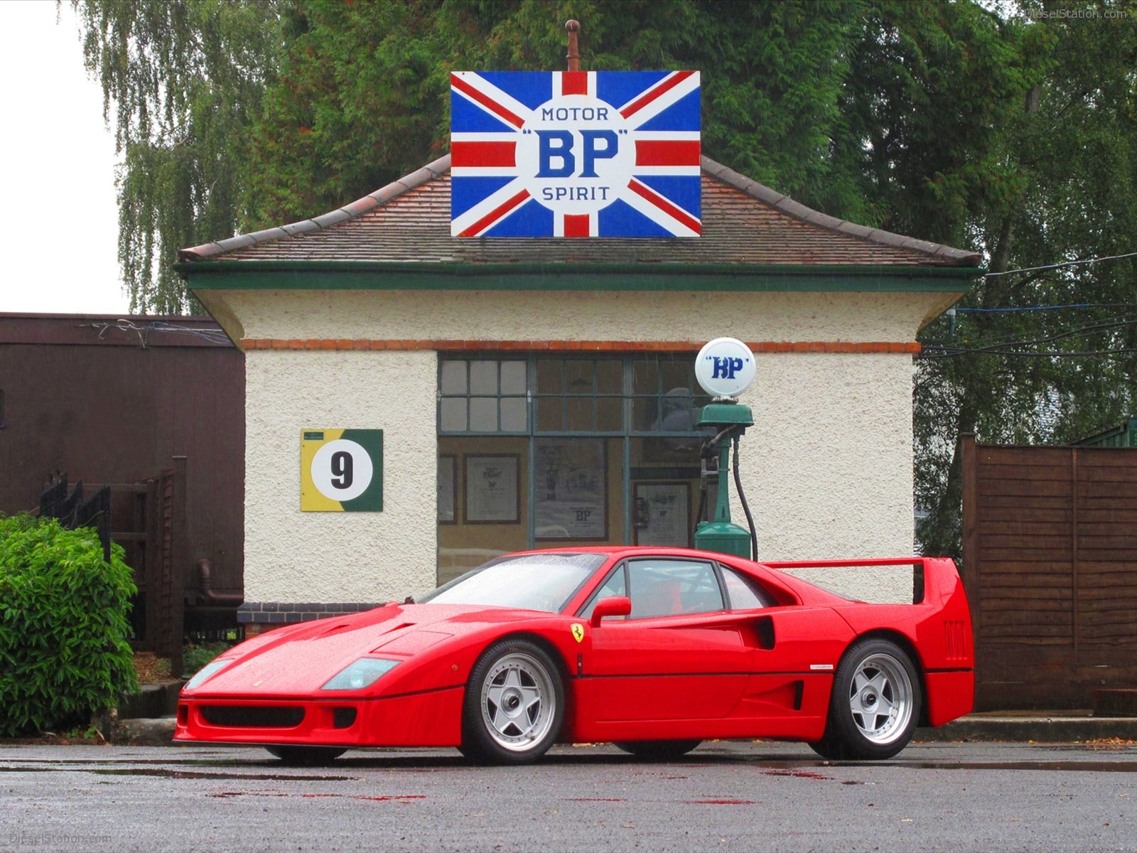 Ferrari F40 1989