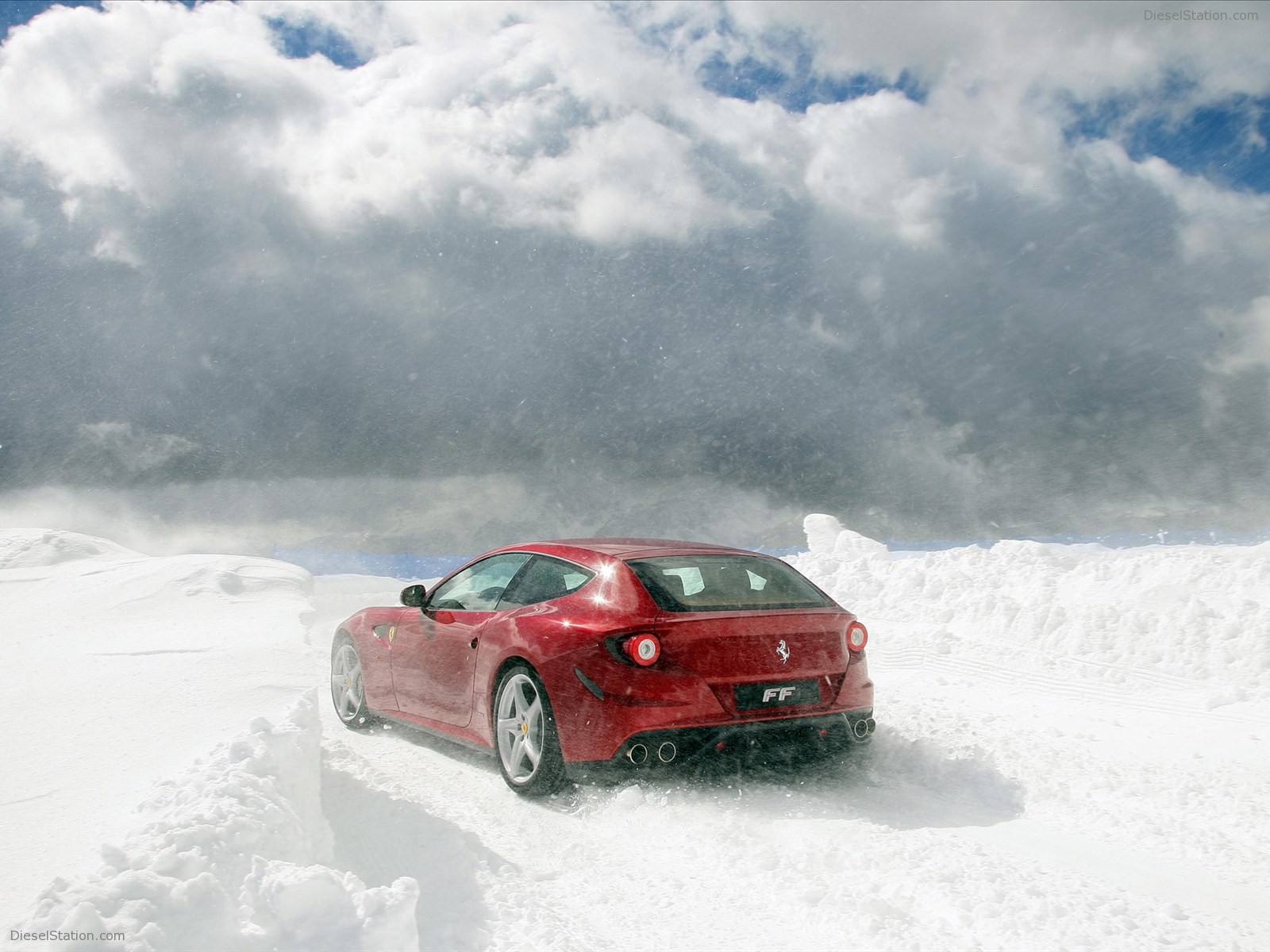 Ferrari FF 2011