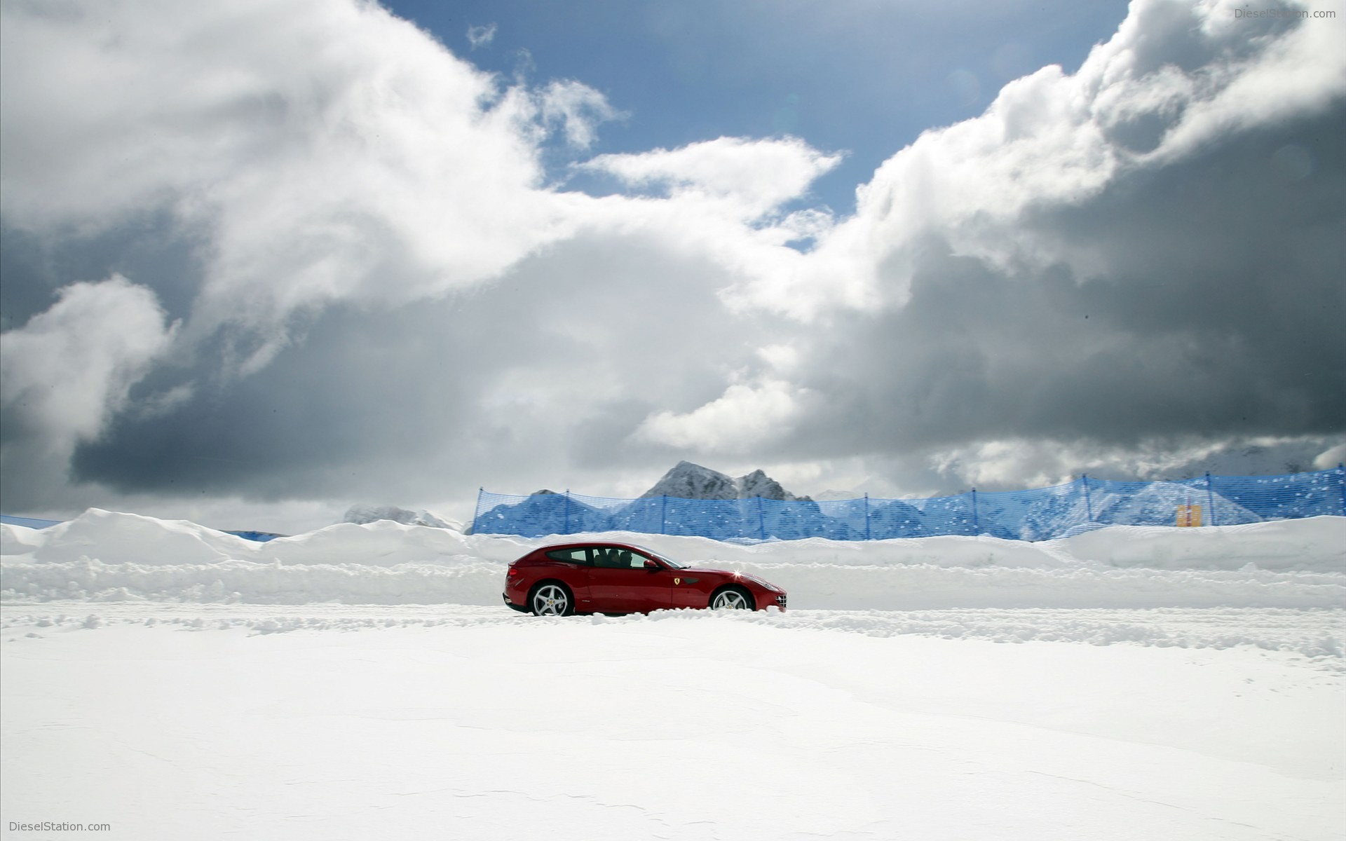 Ferrari FF 2011