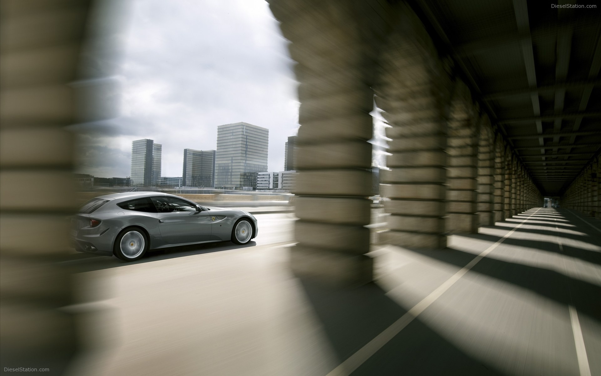 Ferrari FF 2011