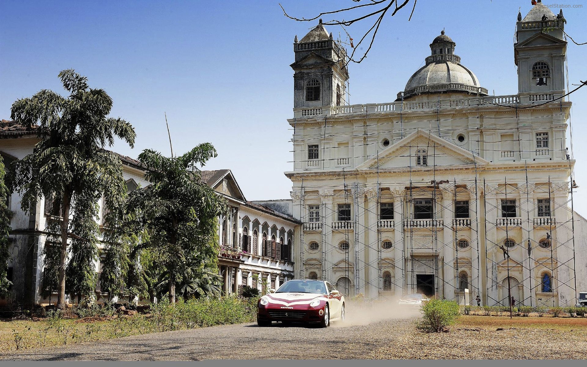 Ferrari Magic India Discovery Pictures