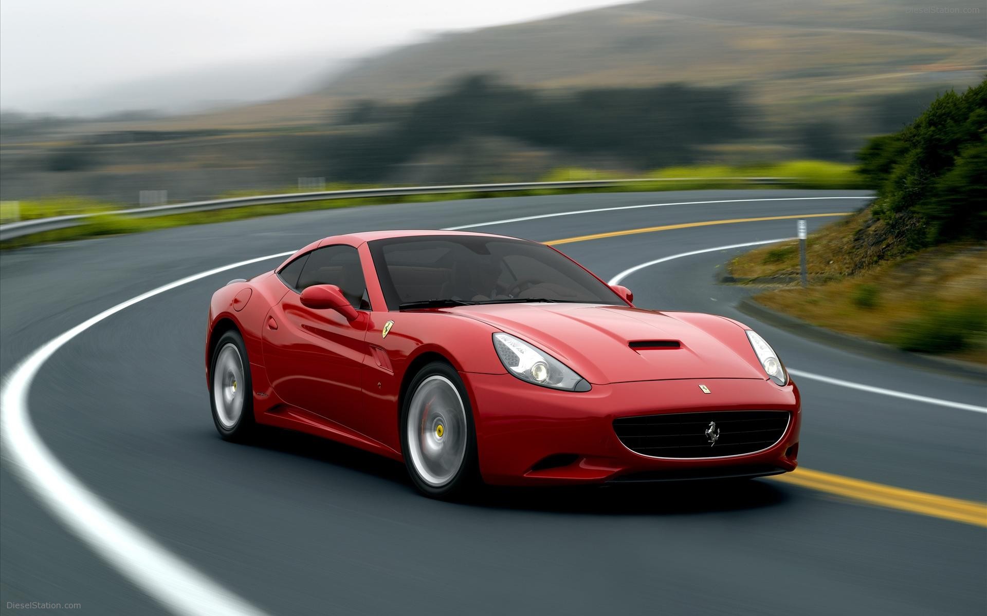 Ferrari California Latest Car Pics