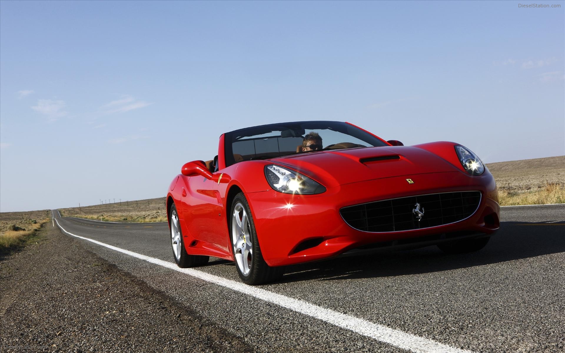 Ferrari California Latest Car Pics