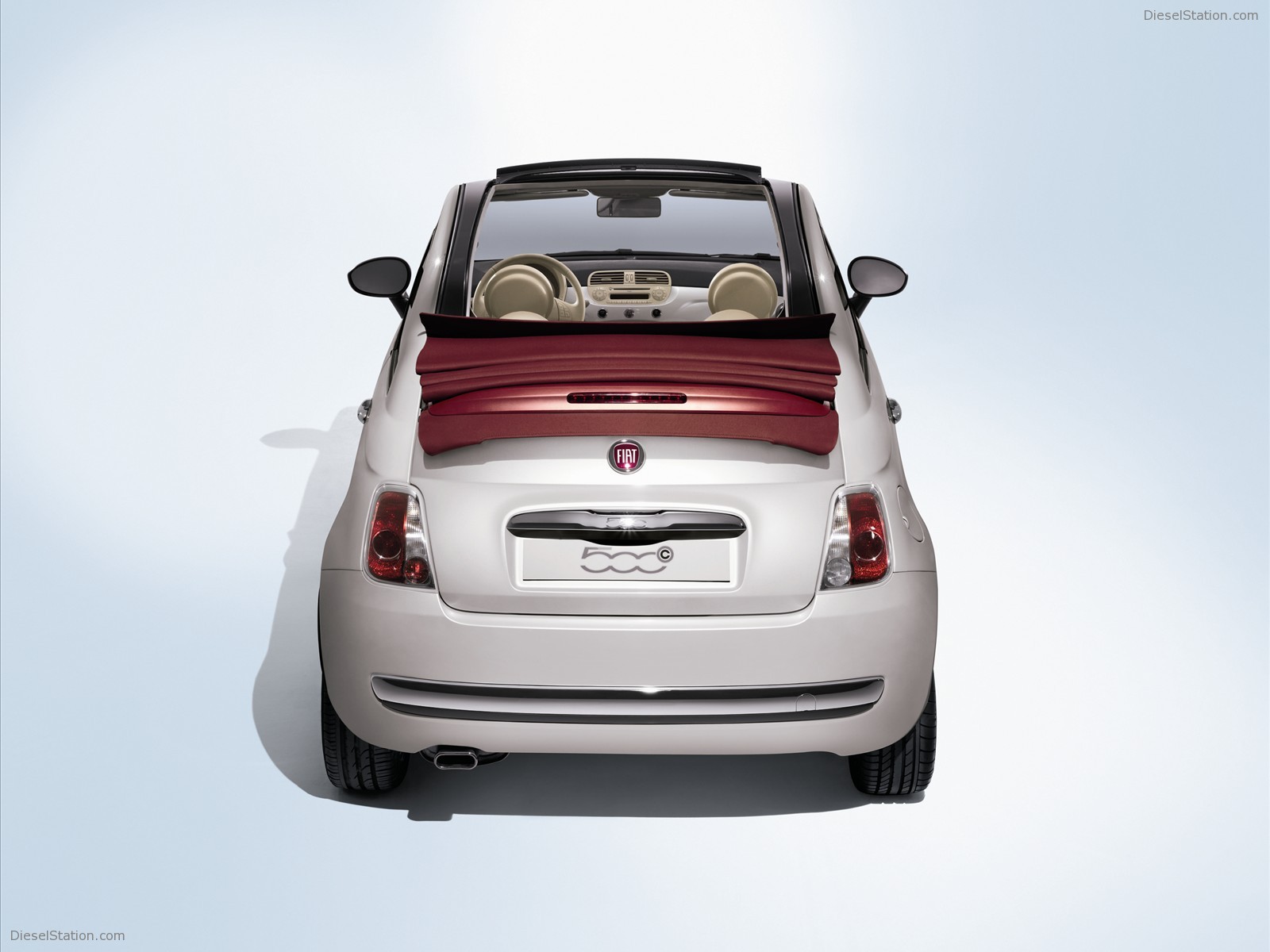 2010 FIAT 500C