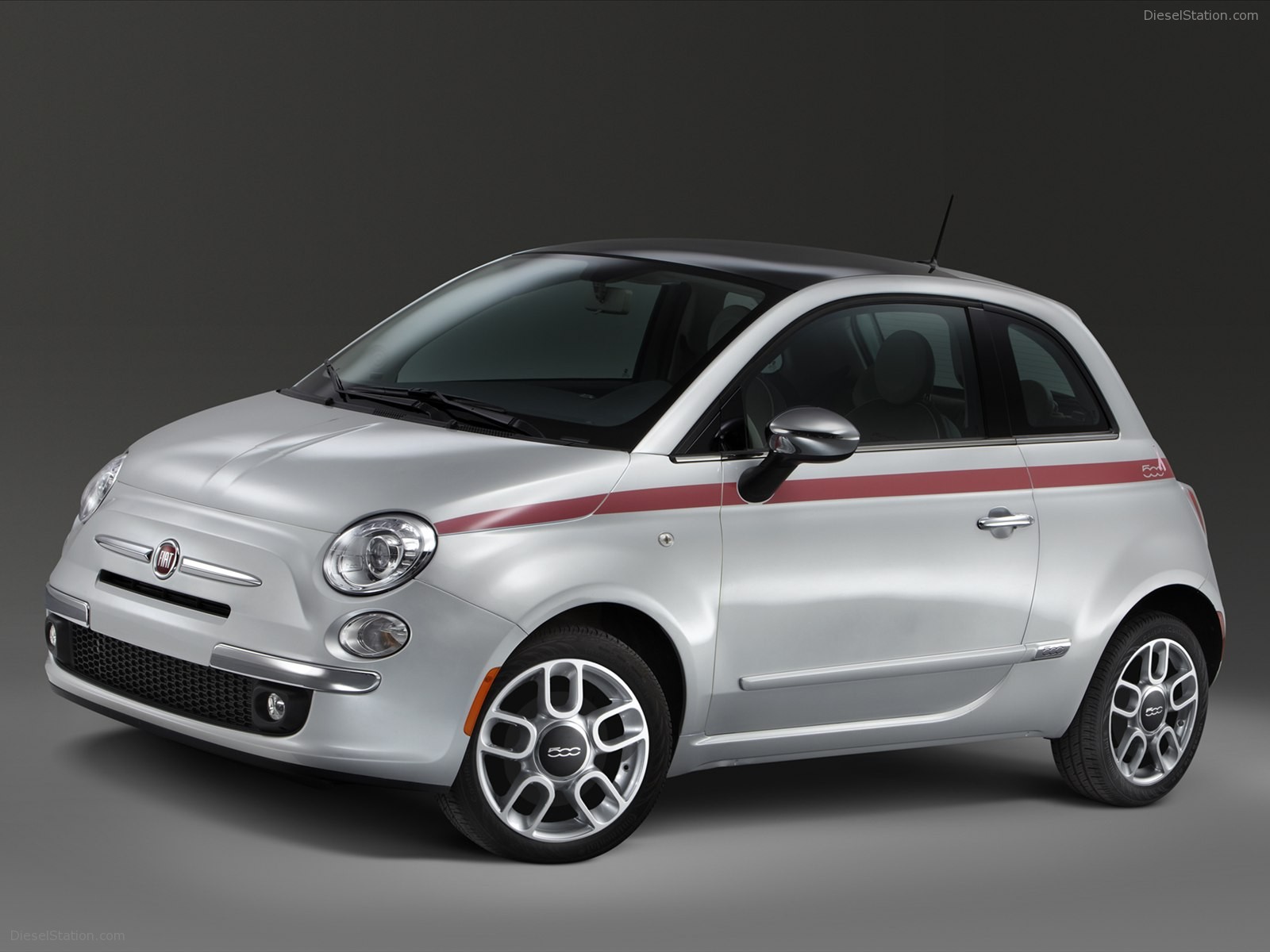 Fiat 500 Pink Ribbon Edition 2012