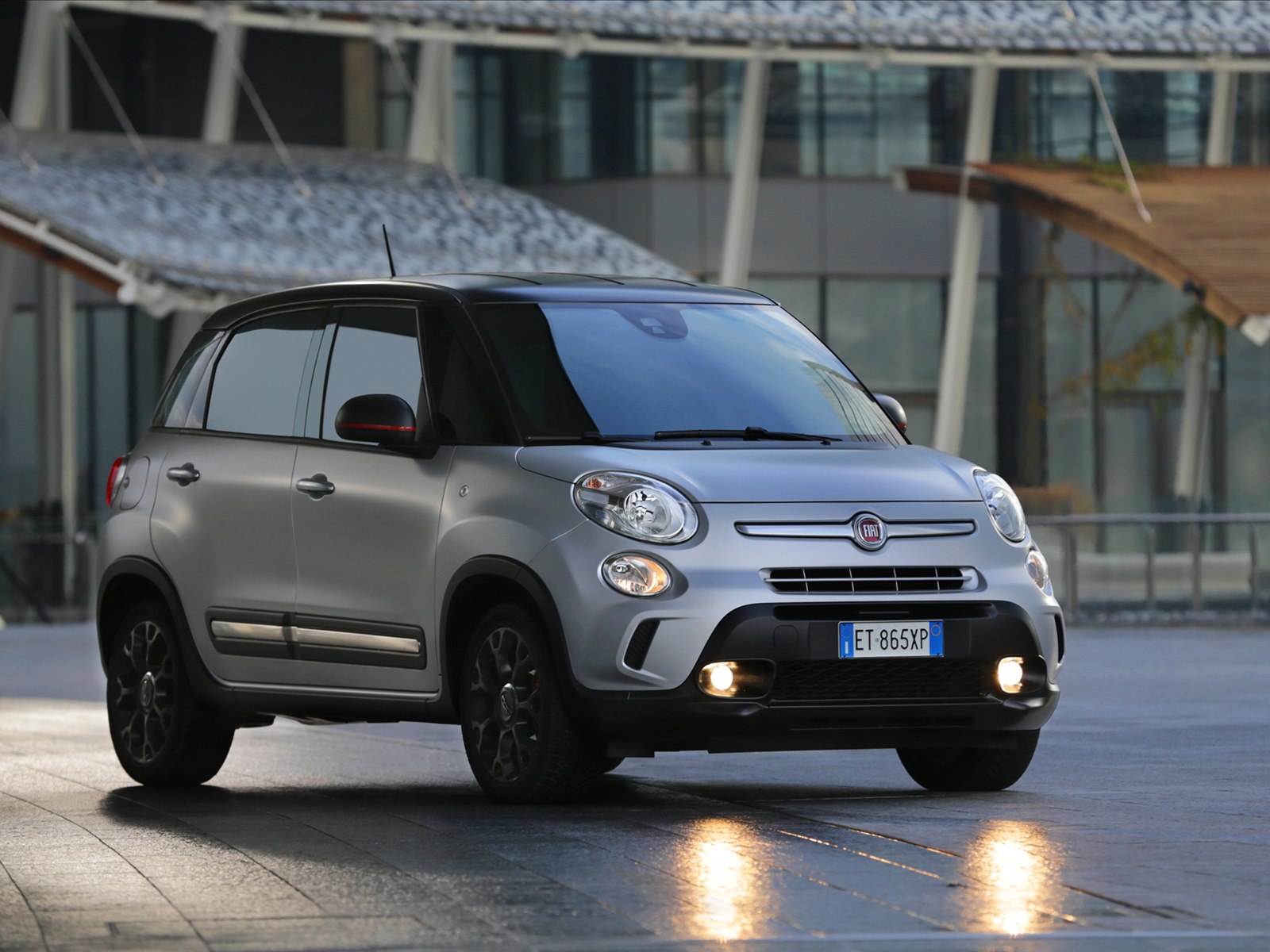 Fiat 500L Beats Edition 2014