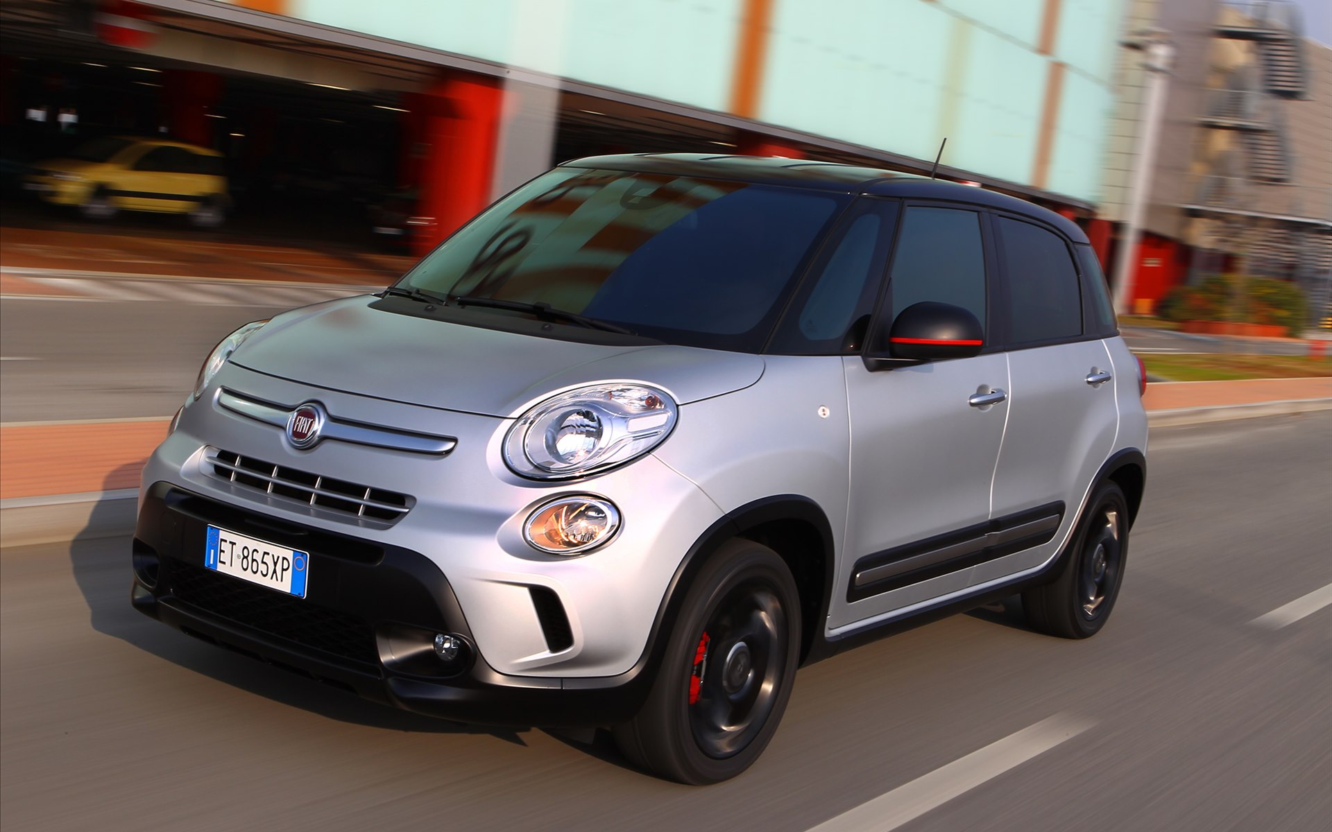 Fiat 500L Beats Edition 2014