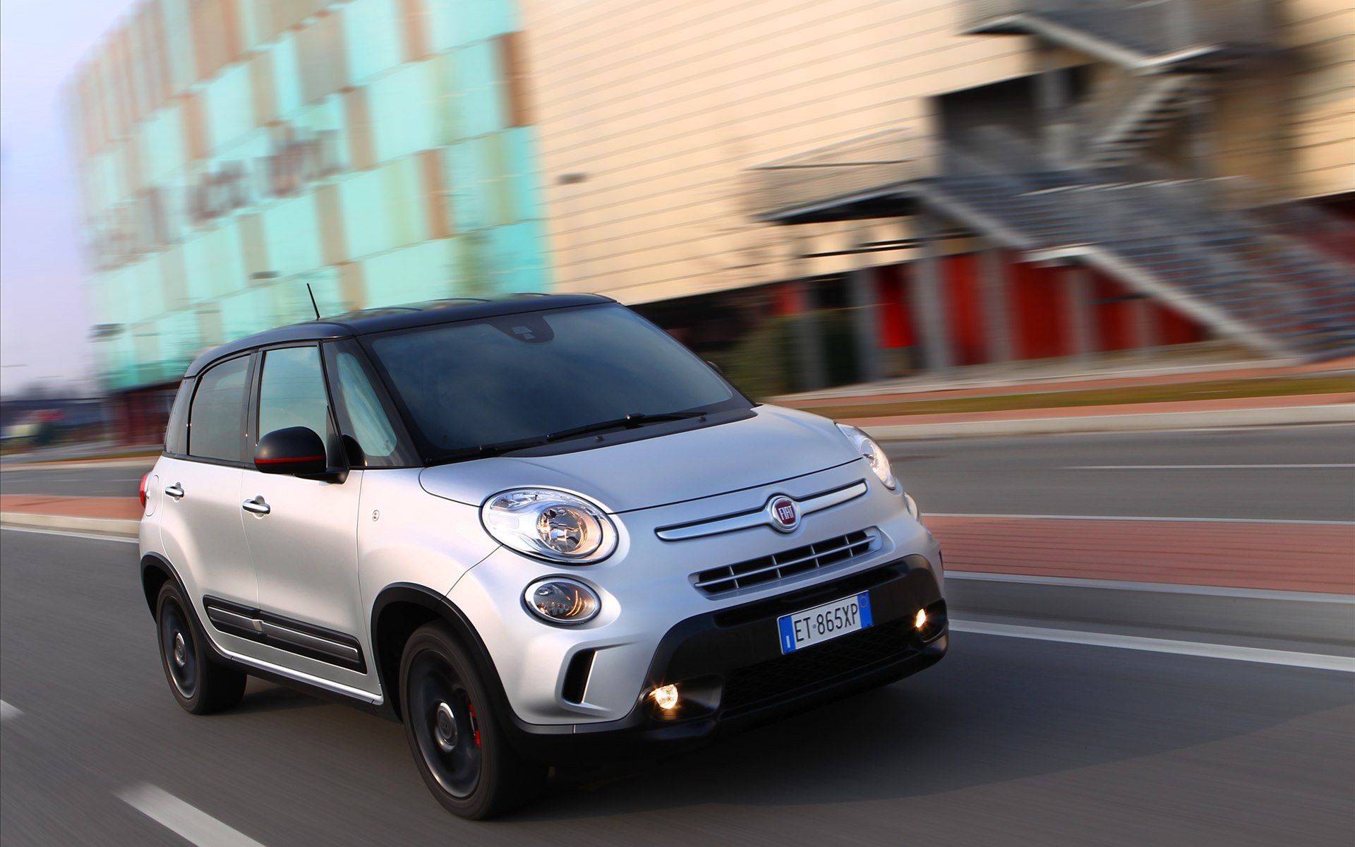 Fiat 500L Beats Edition 2014