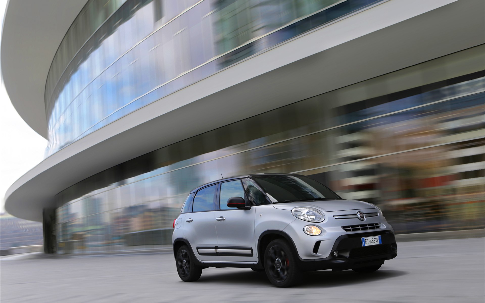 Fiat 500L Beats Edition 2014