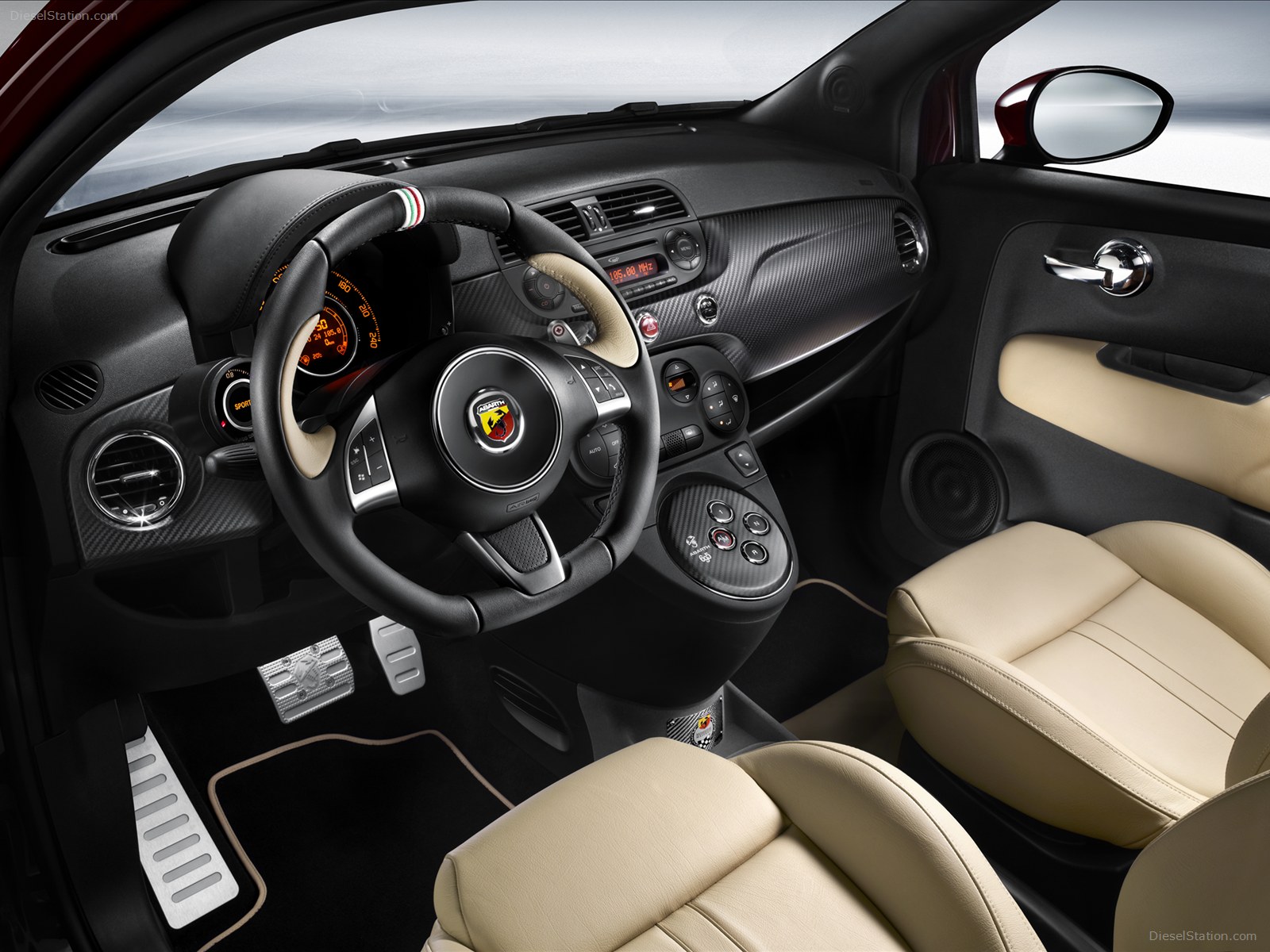 Fiat Abarth 695 Maserati Edition 2012