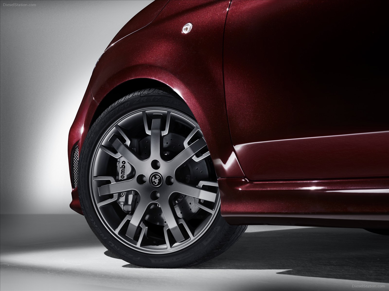 Fiat Abarth 695 Maserati Edition 2012