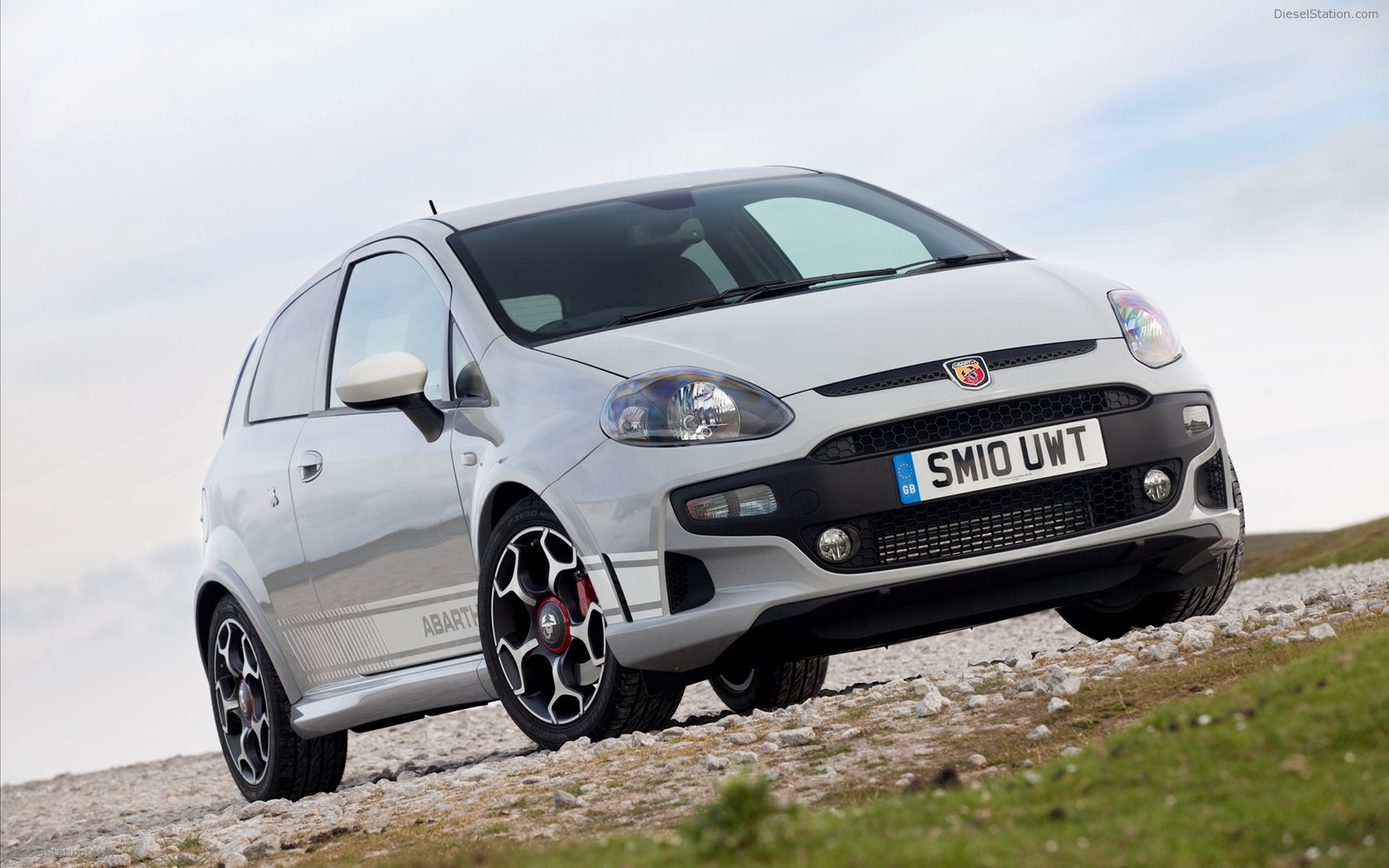 Fiat Abarth Punto Evo 2011