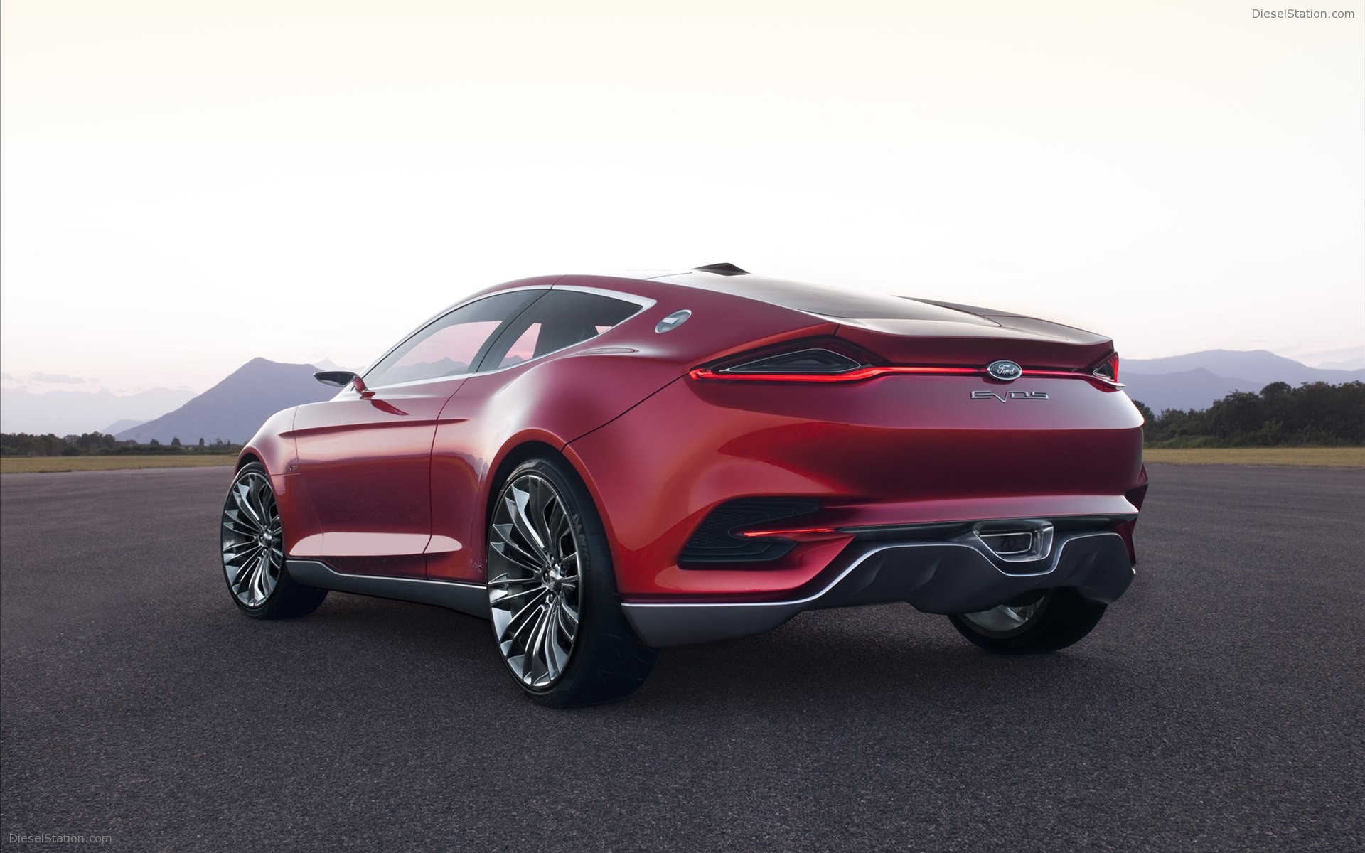 Ford Evos Concept 2012