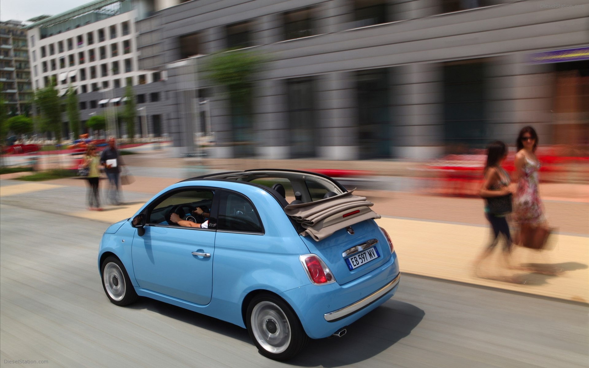 Gucci Fiat 500C 2011