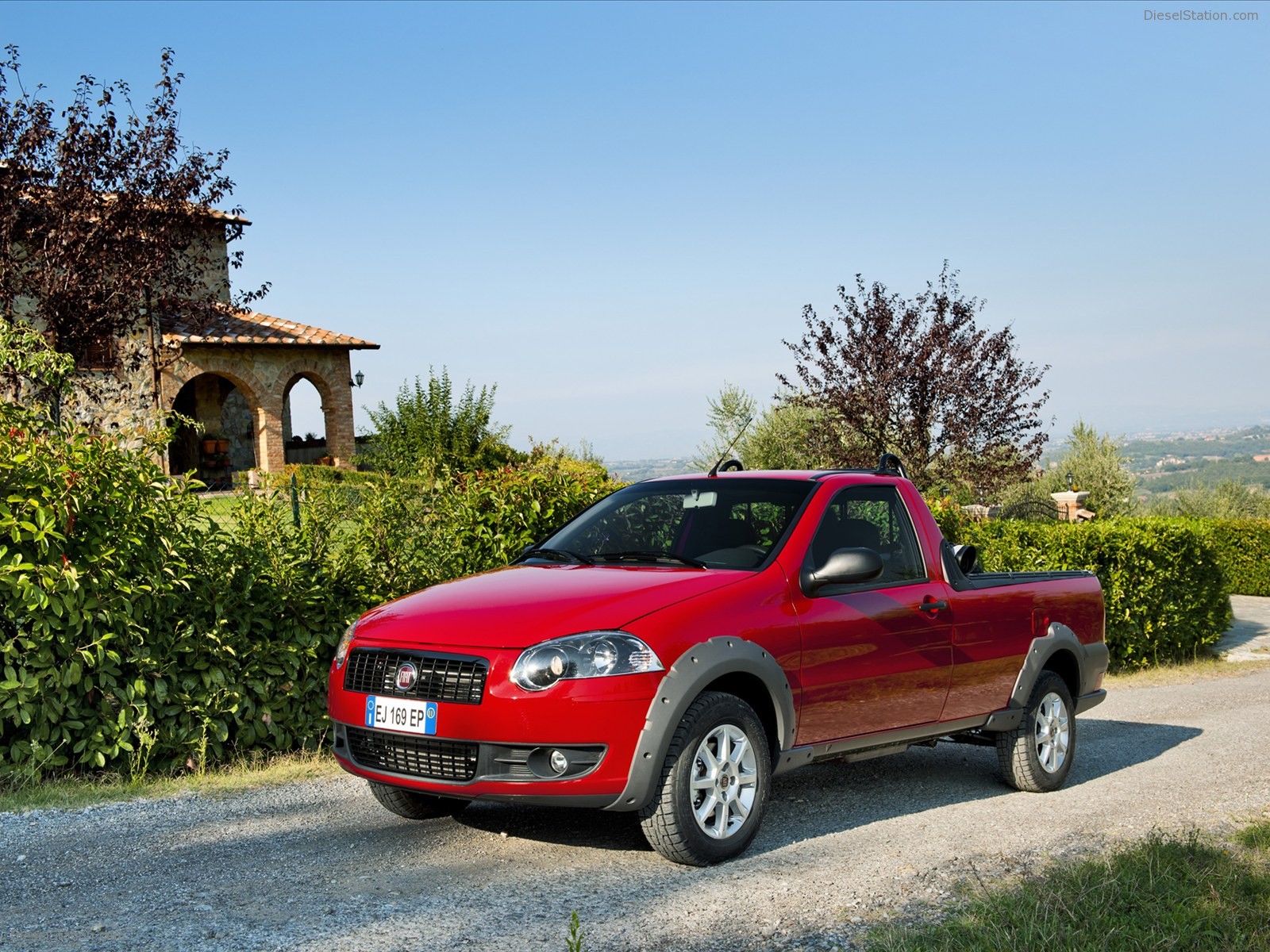 Fiat Strada 2013