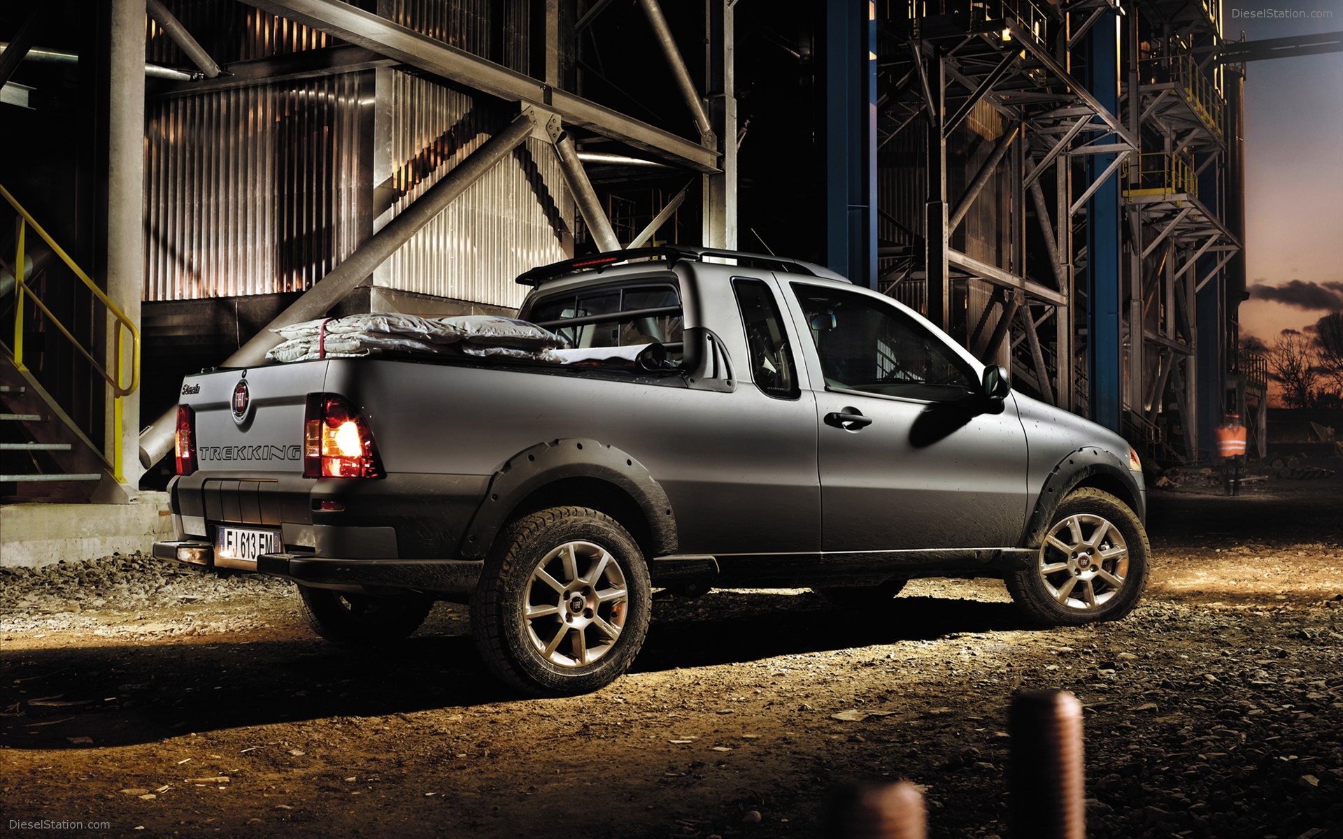 Fiat Strada 2013