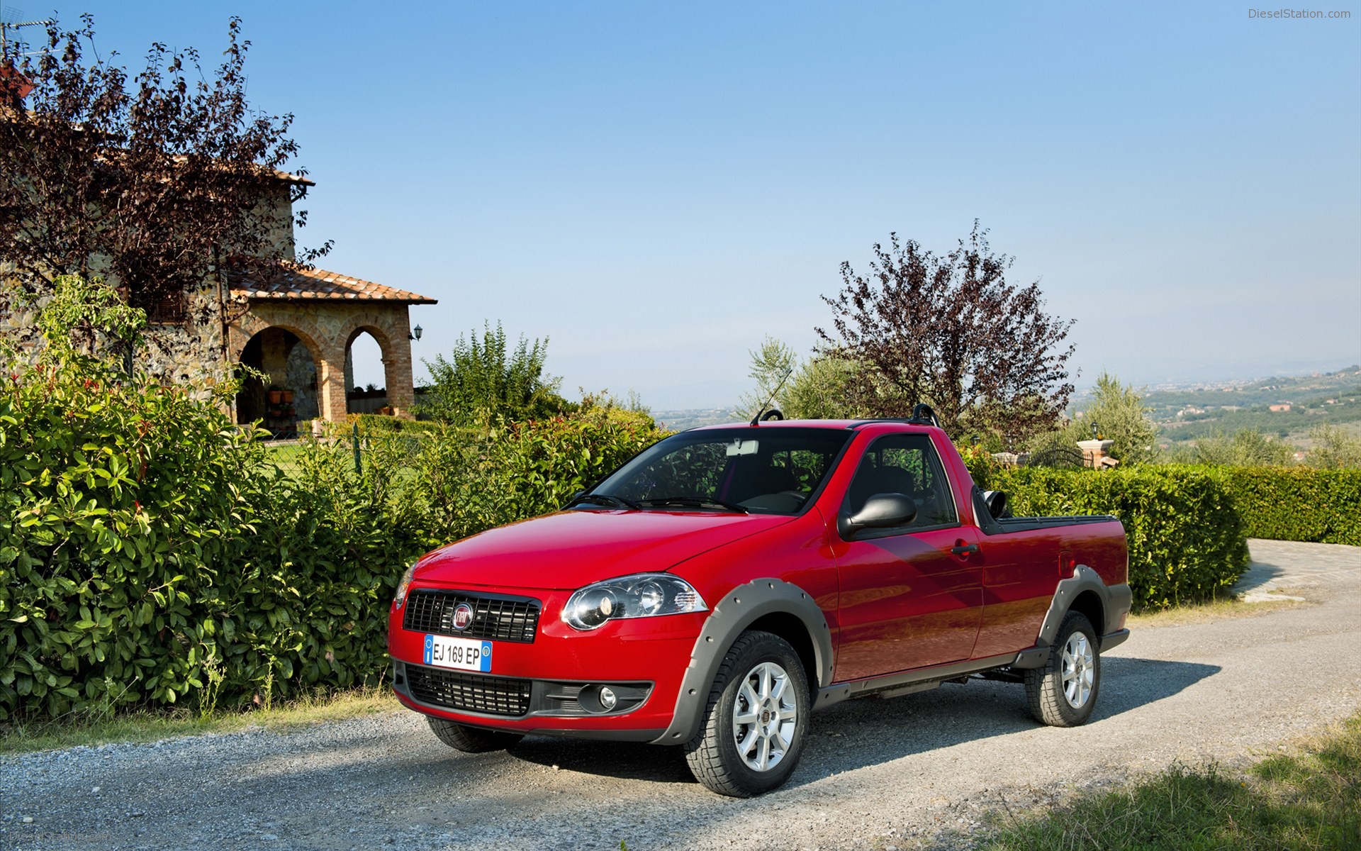 Fiat Strada 2013