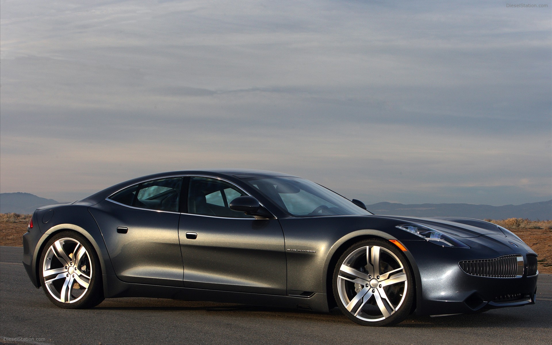 2010 FISKER KARMA