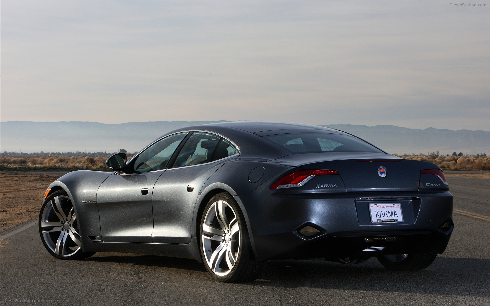 2010 FISKER KARMA