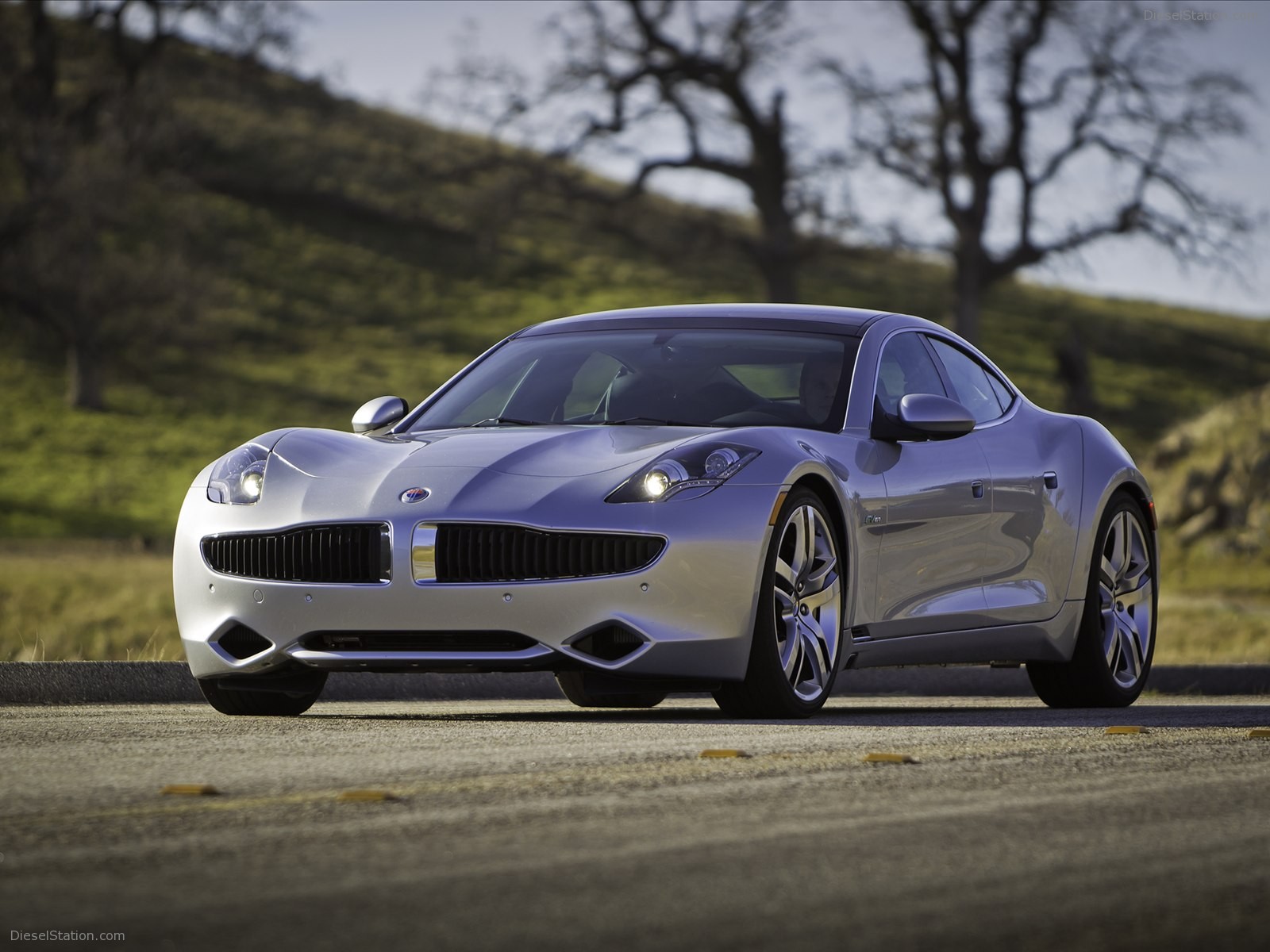 Fisker Karma Hybrid 2012