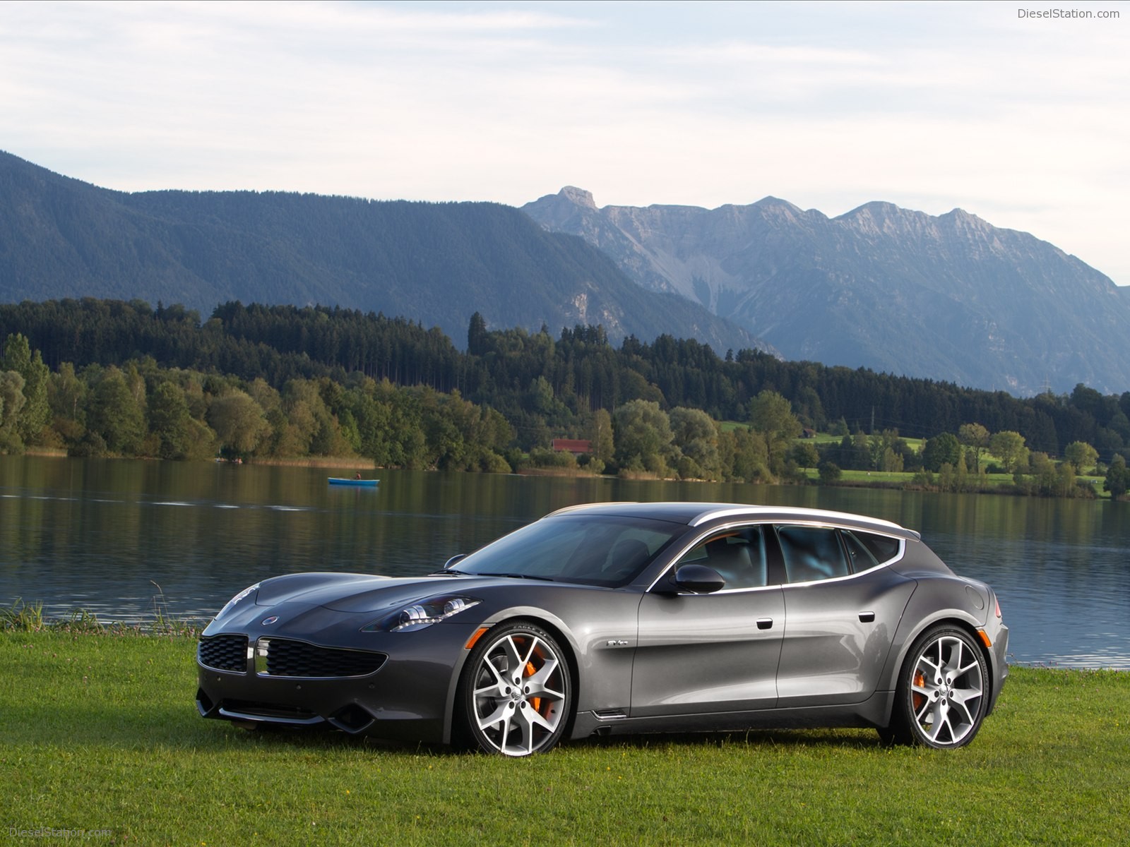 Fisker Surf 2013