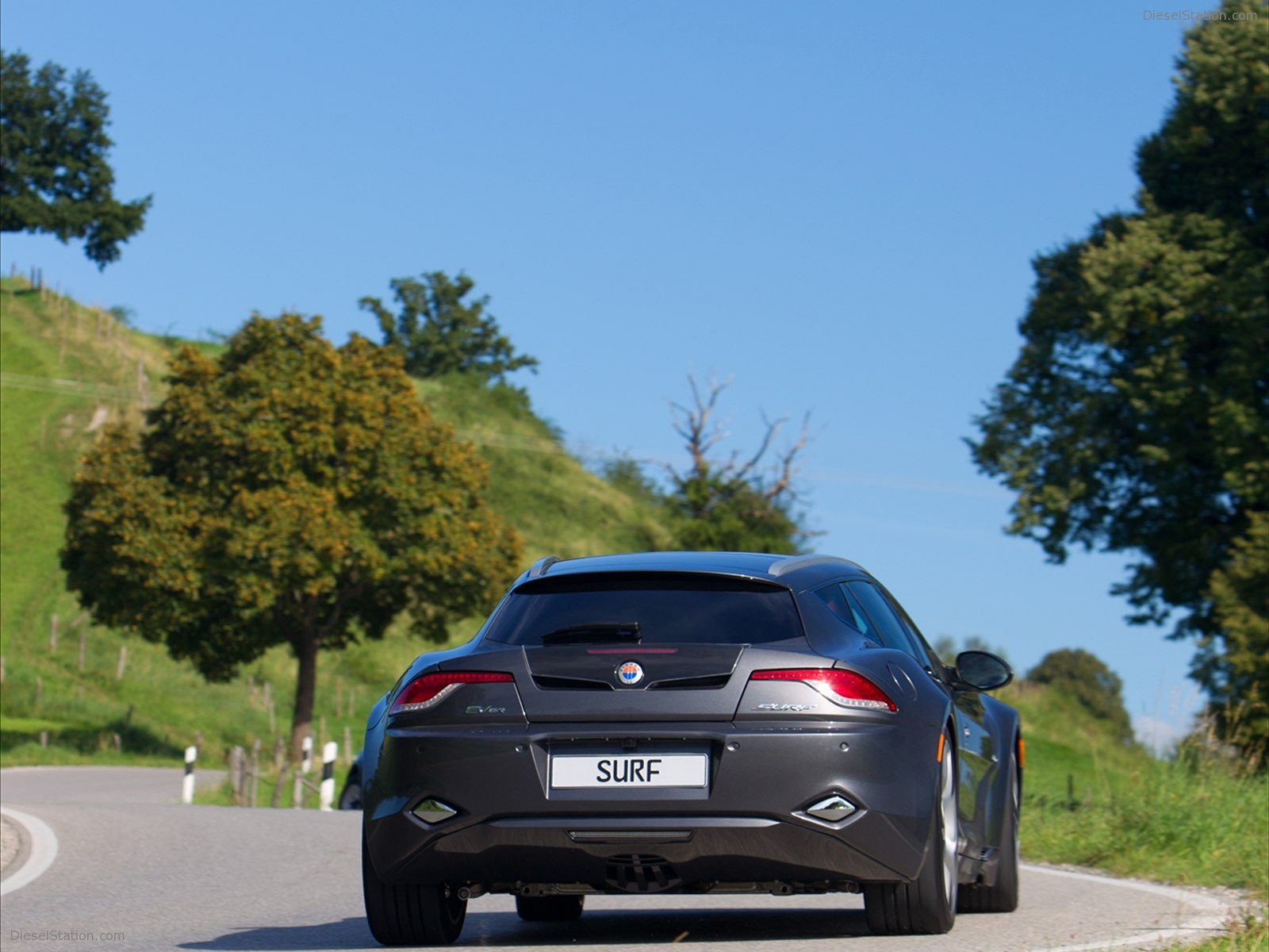 Fisker Surf 2013