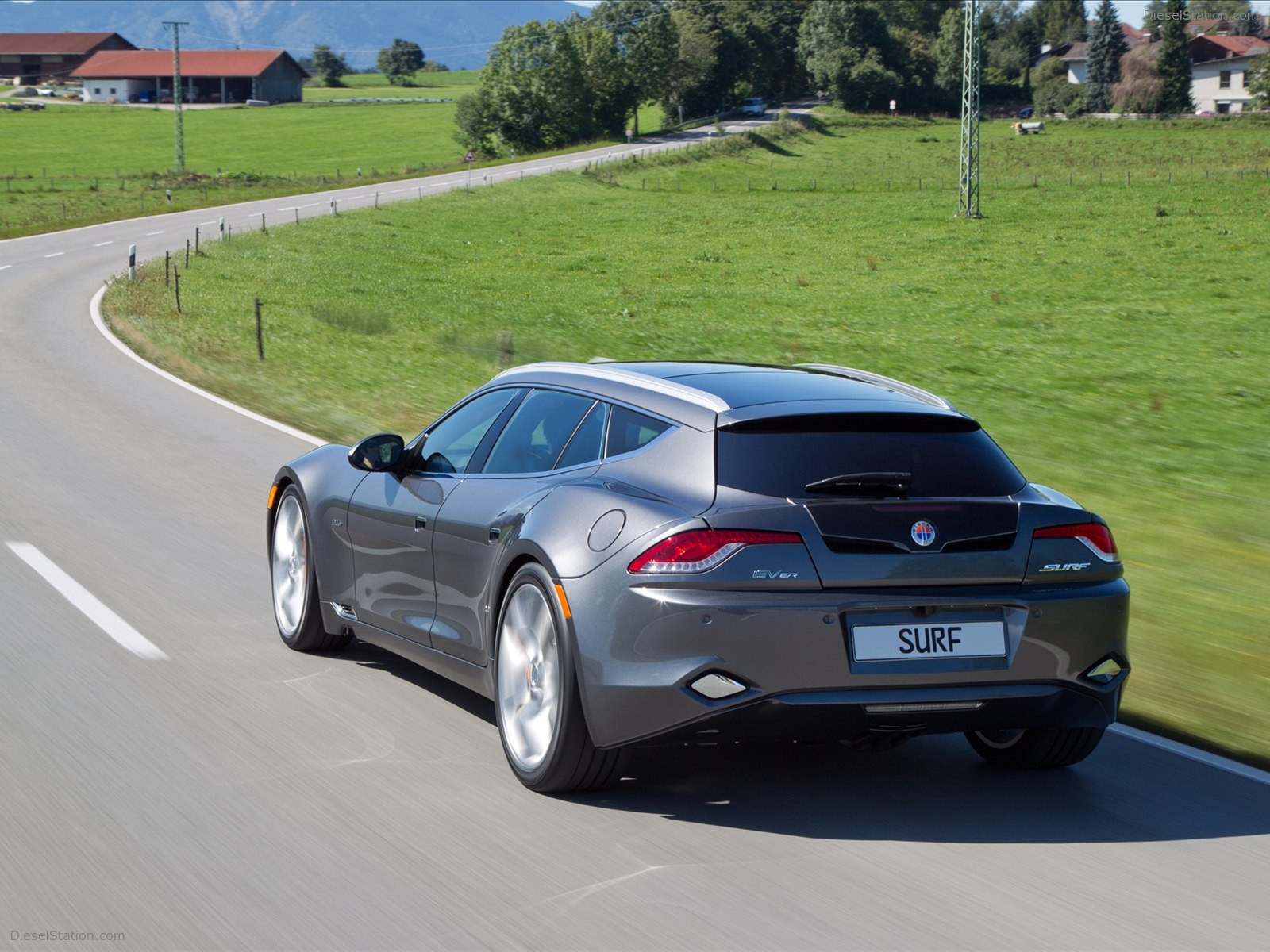 Fisker Surf 2013