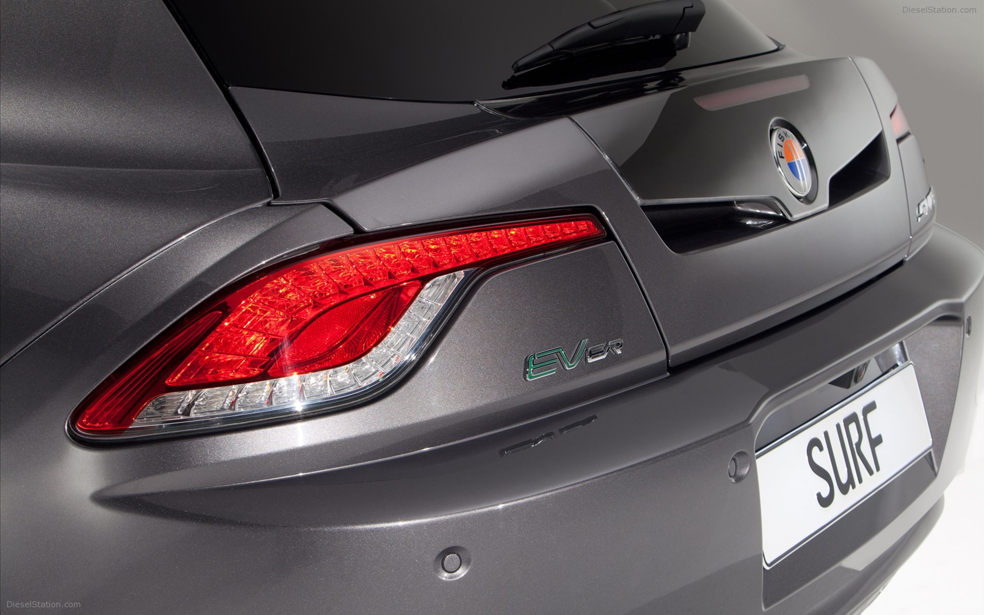 Fisker Surf 2013