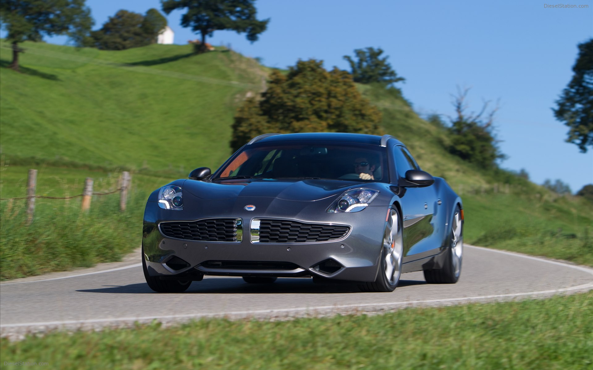 Fisker Surf 2013
