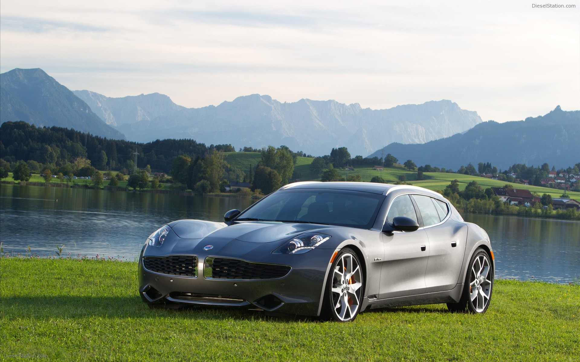 Fisker Surf 2013