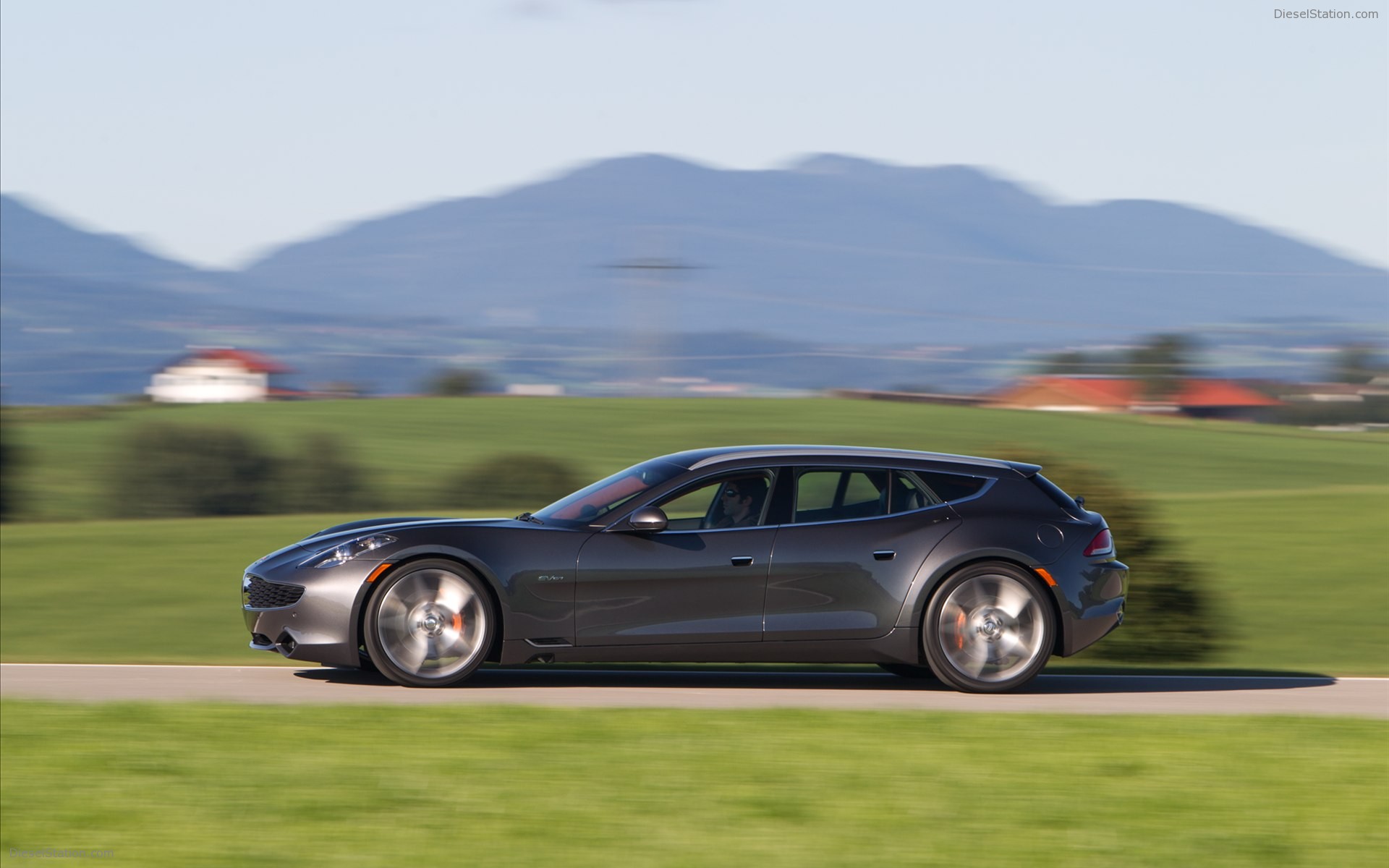 Fisker Surf 2013