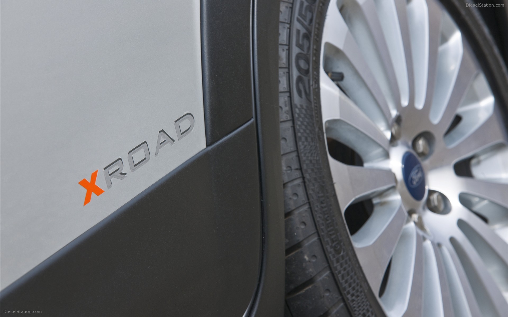 2009 Ford Focus X Road