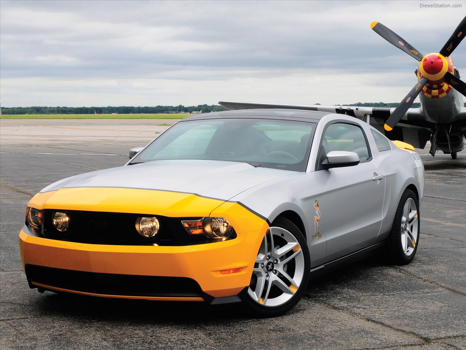 2010 Ford Mustang AV-X10 - Dearborn Doll