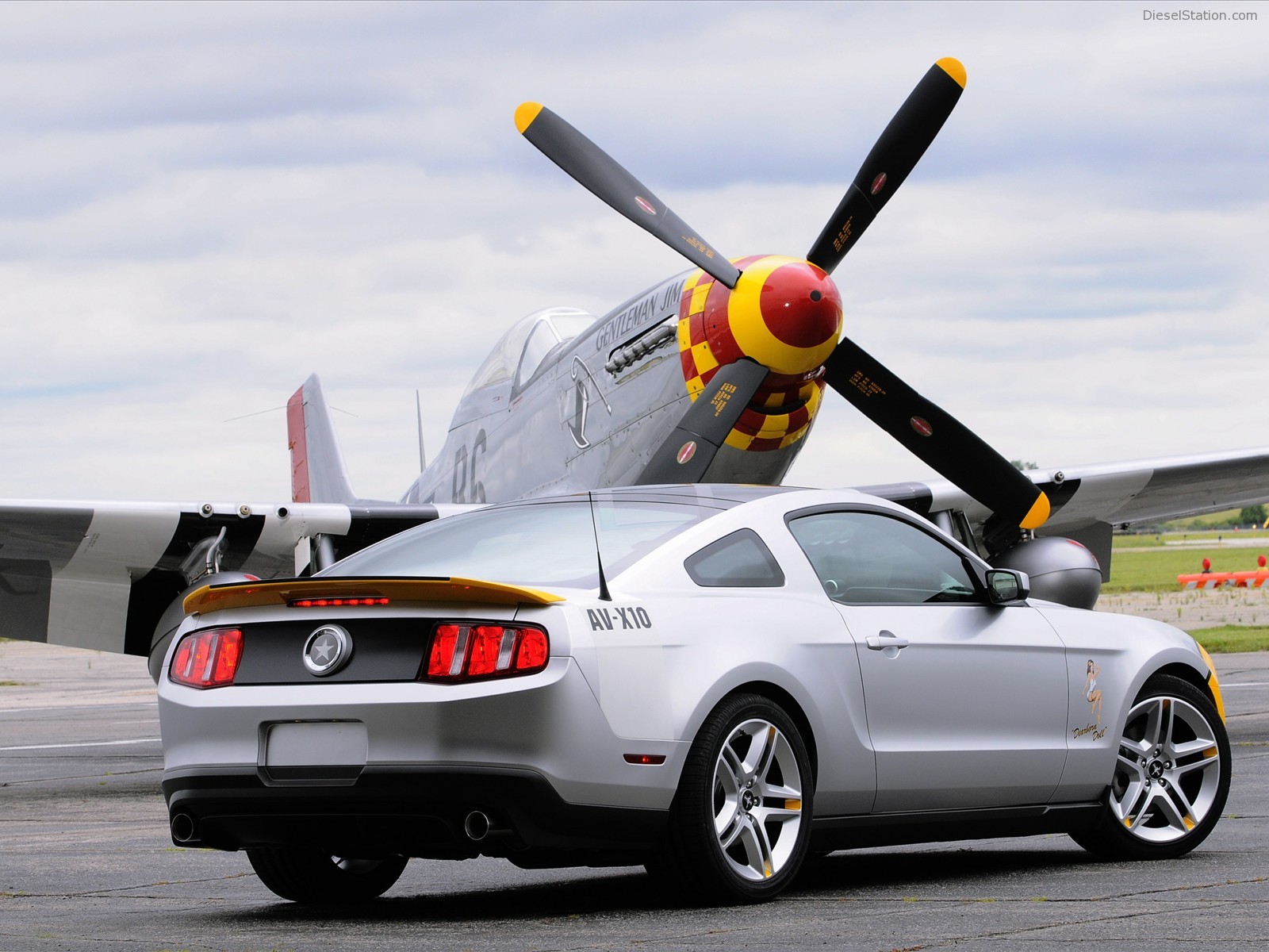 2010 Ford Mustang AV-X10 - Dearborn Doll