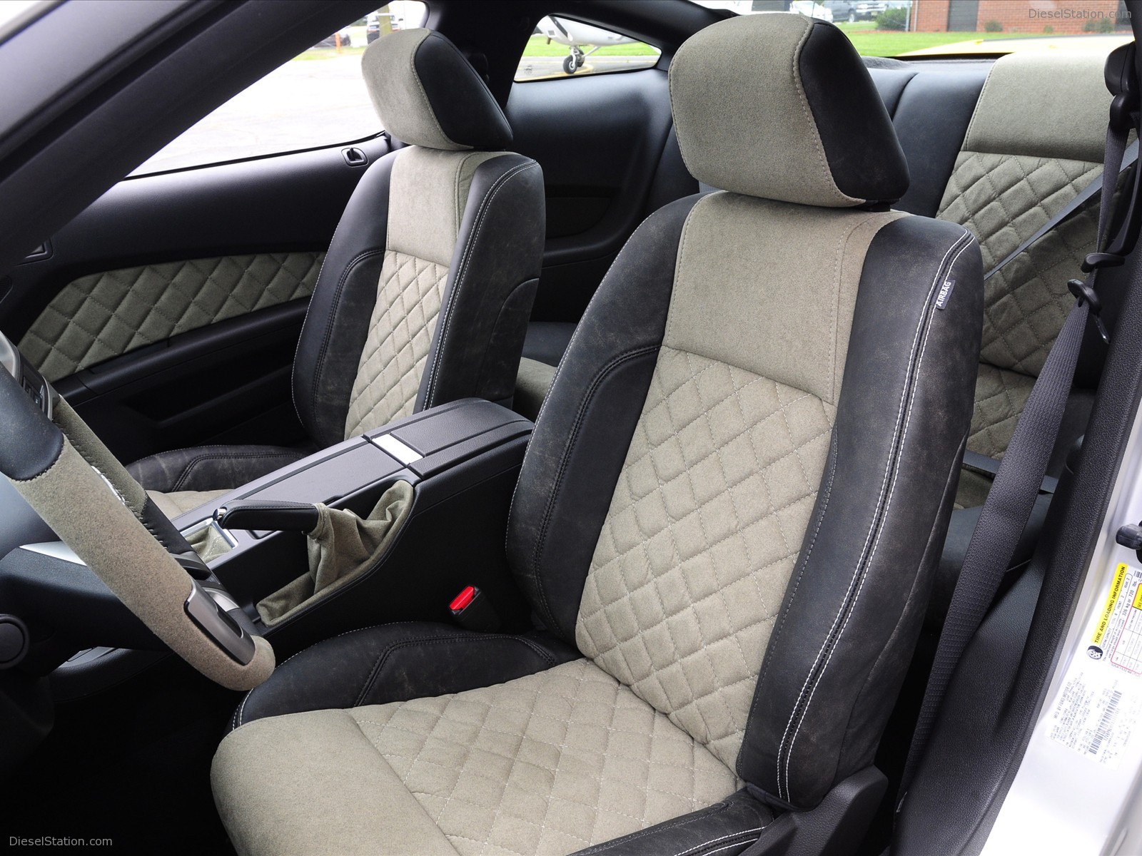 2010 Ford Mustang AV-X10 - Dearborn Doll