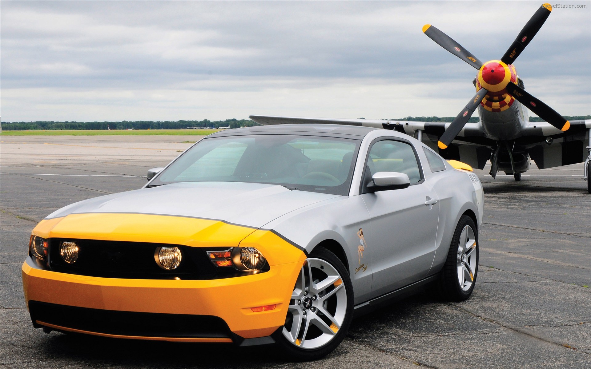 2010 Ford Mustang AV-X10 - Dearborn Doll