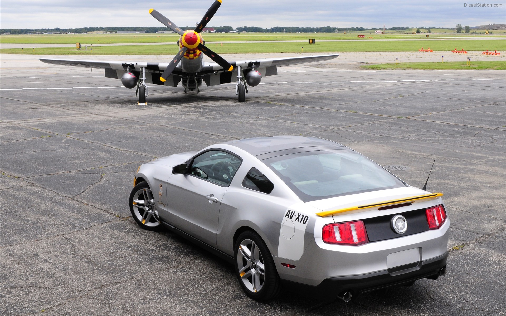 2010 Ford Mustang AV-X10 - Dearborn Doll