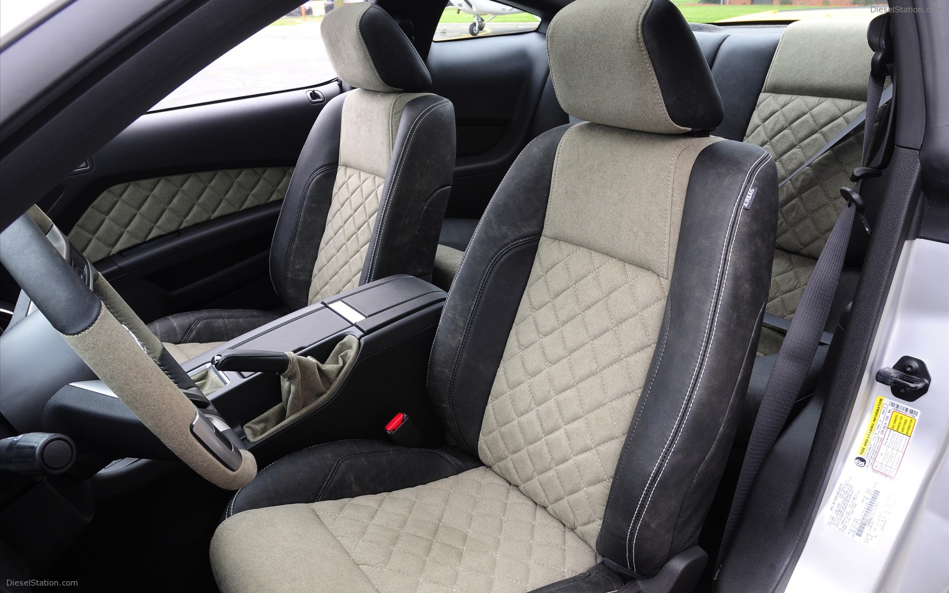 2010 Ford Mustang AV-X10 - Dearborn Doll