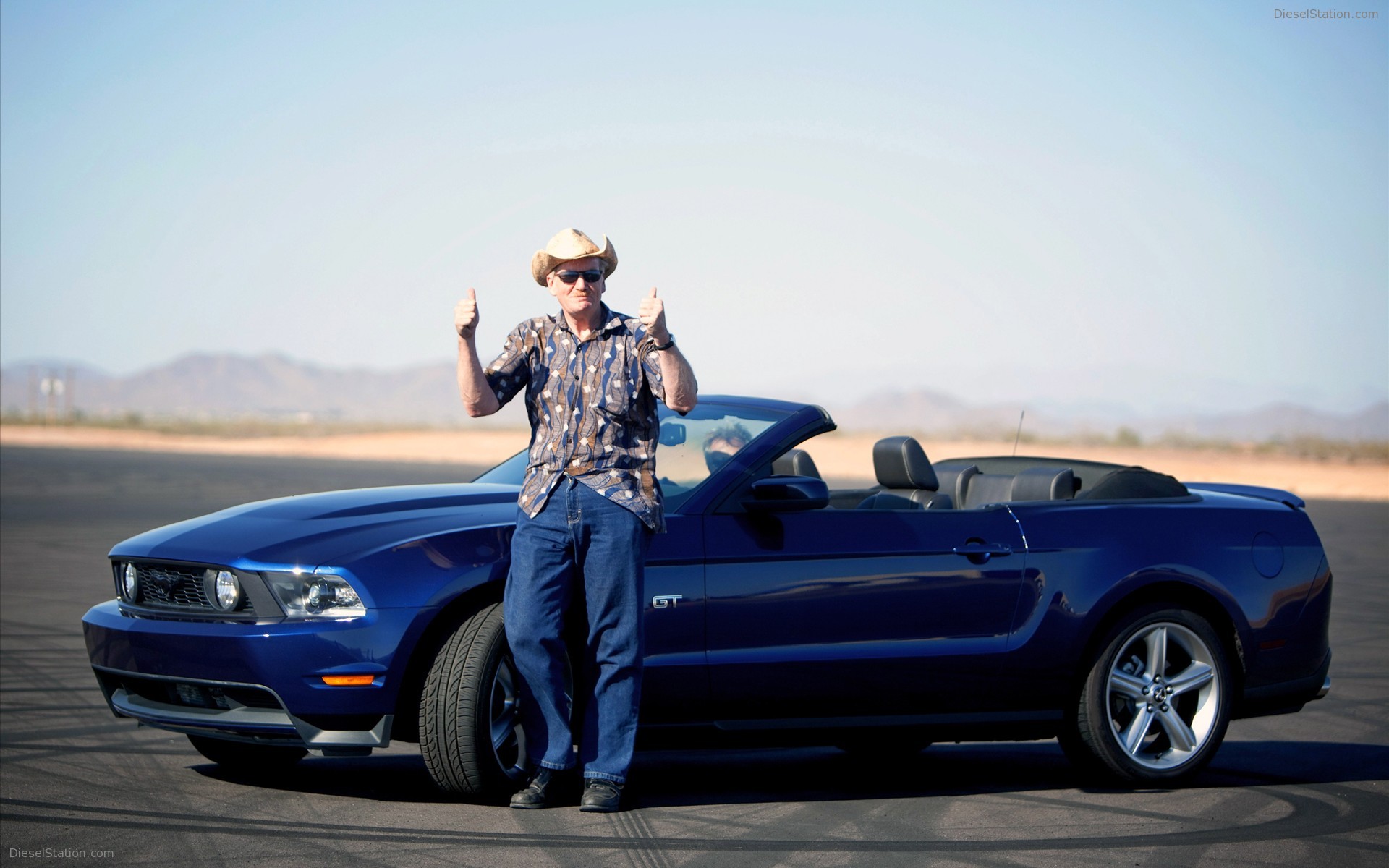 Mustang Unleashed Campaign Transforms Cyber Racers Into Real Drivers Mustang Unleashed Campaign Transforms Cyber Racers Into Real Drivers