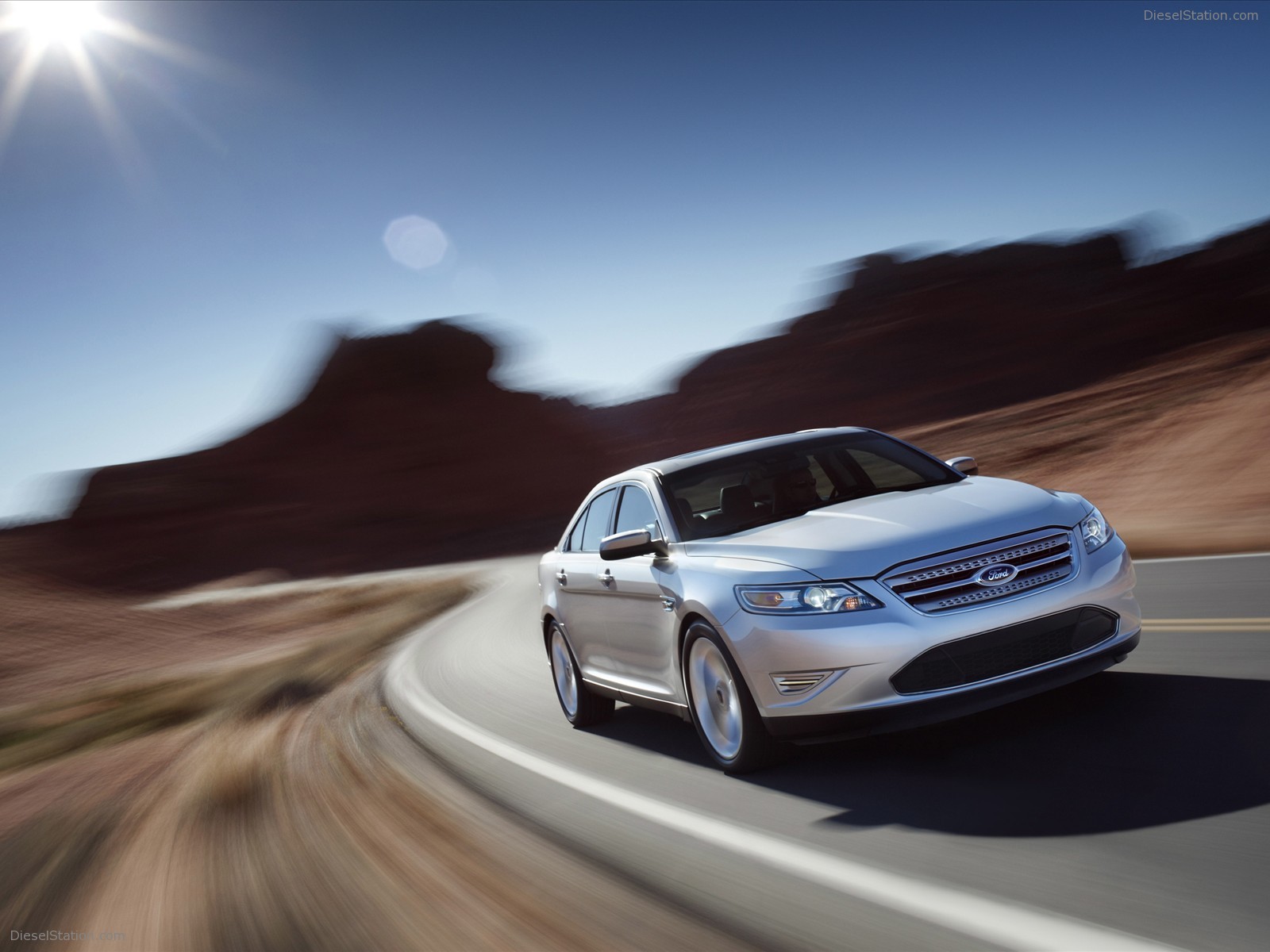 2010 Ford Taurus SHO